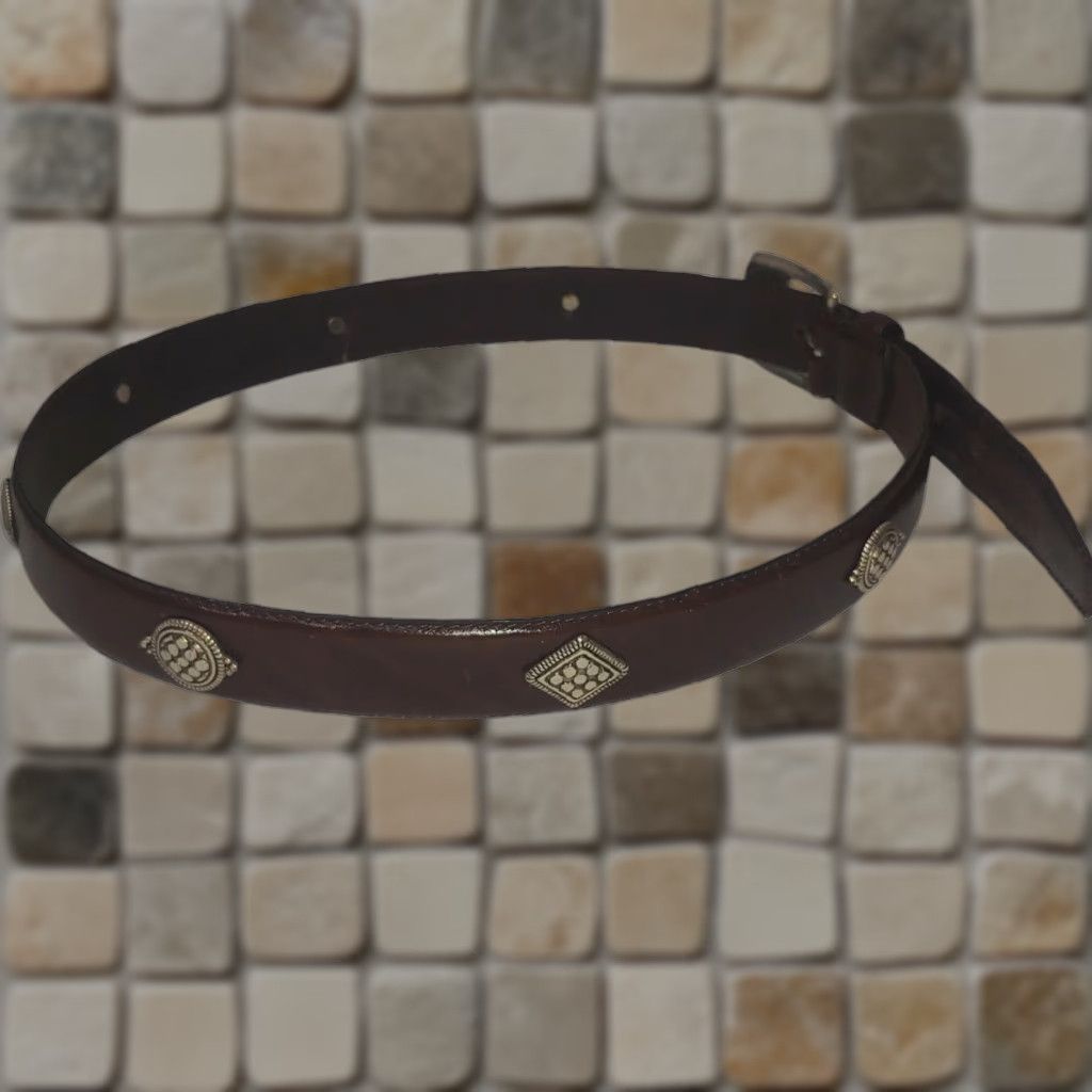 Fossil Fossil Belt Womens M Brown Leather Adjustable Buckle Studded 29-32" Size ONE SIZE - 1 Thumbnail