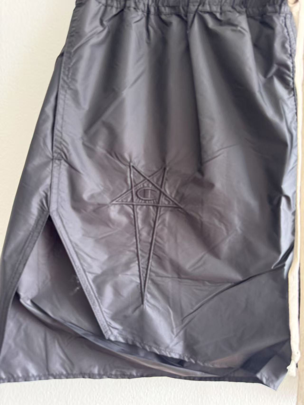 Champion × Rick Owens Rick Owens x Champion- Dolphin Shorts Size US 34 / EU 50 - 5 Thumbnail