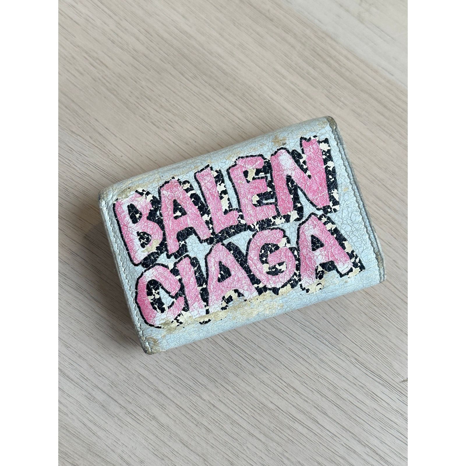 Balenciaga Limited Balenciaga Graffiti Papier Mini Flap White Wallet Size ONE SIZE - 1 Thumbnail