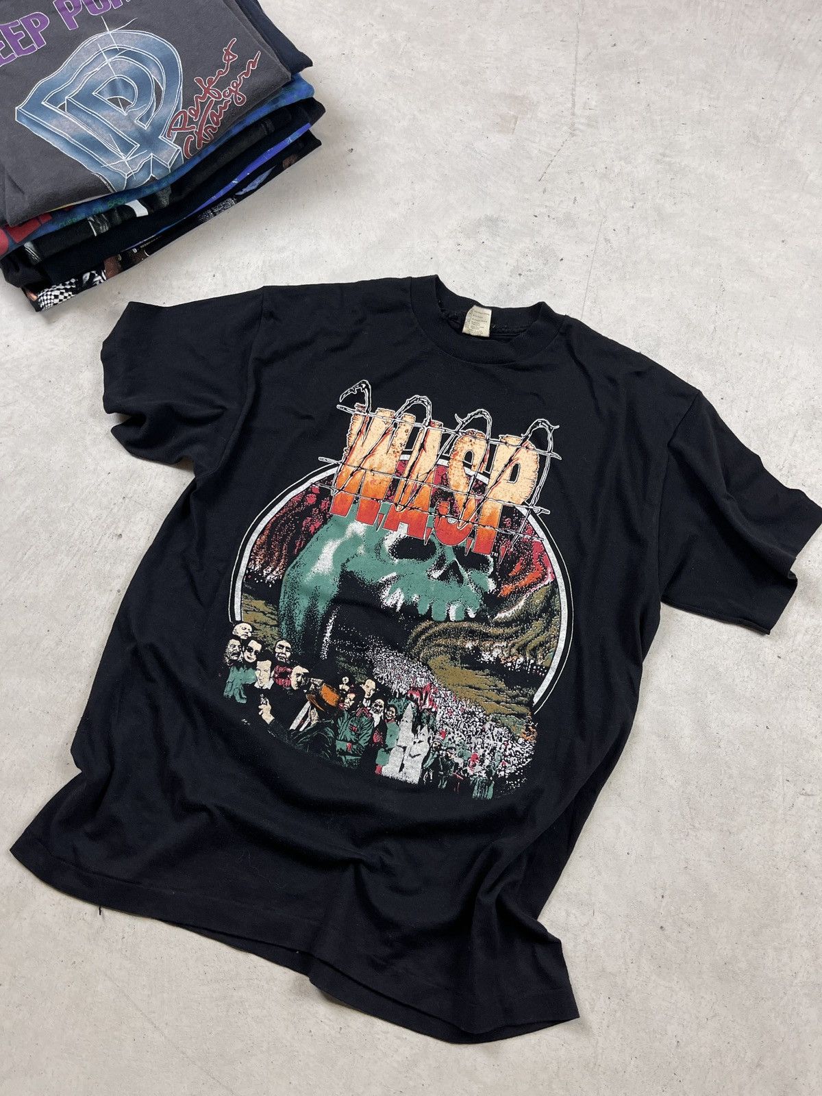 Vintage RARE 1989 Wasp ‘Headless Tour’ Band Tee Size US L / EU 52-54 / 3 - 2 Thumbnail