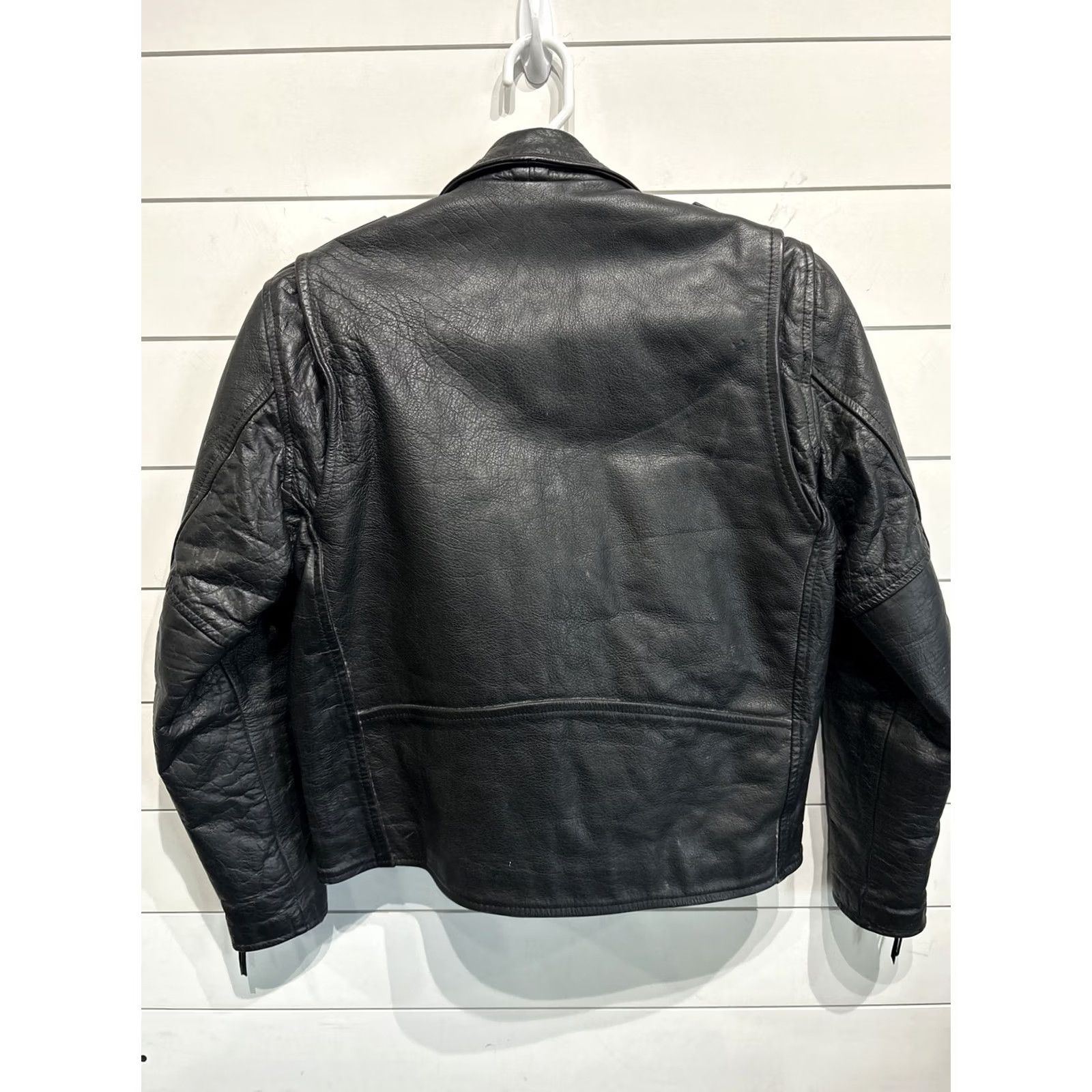 Vintage VINTAGE Hwy One Leather Motorcycle Jacket Coat Mens Size Medium Full Zip Black Leather Jacket Coat Casual, Workwear, Travel Mens Vintage 90s Size US M / EU 48-50 / 2 - 8 Thumbnail