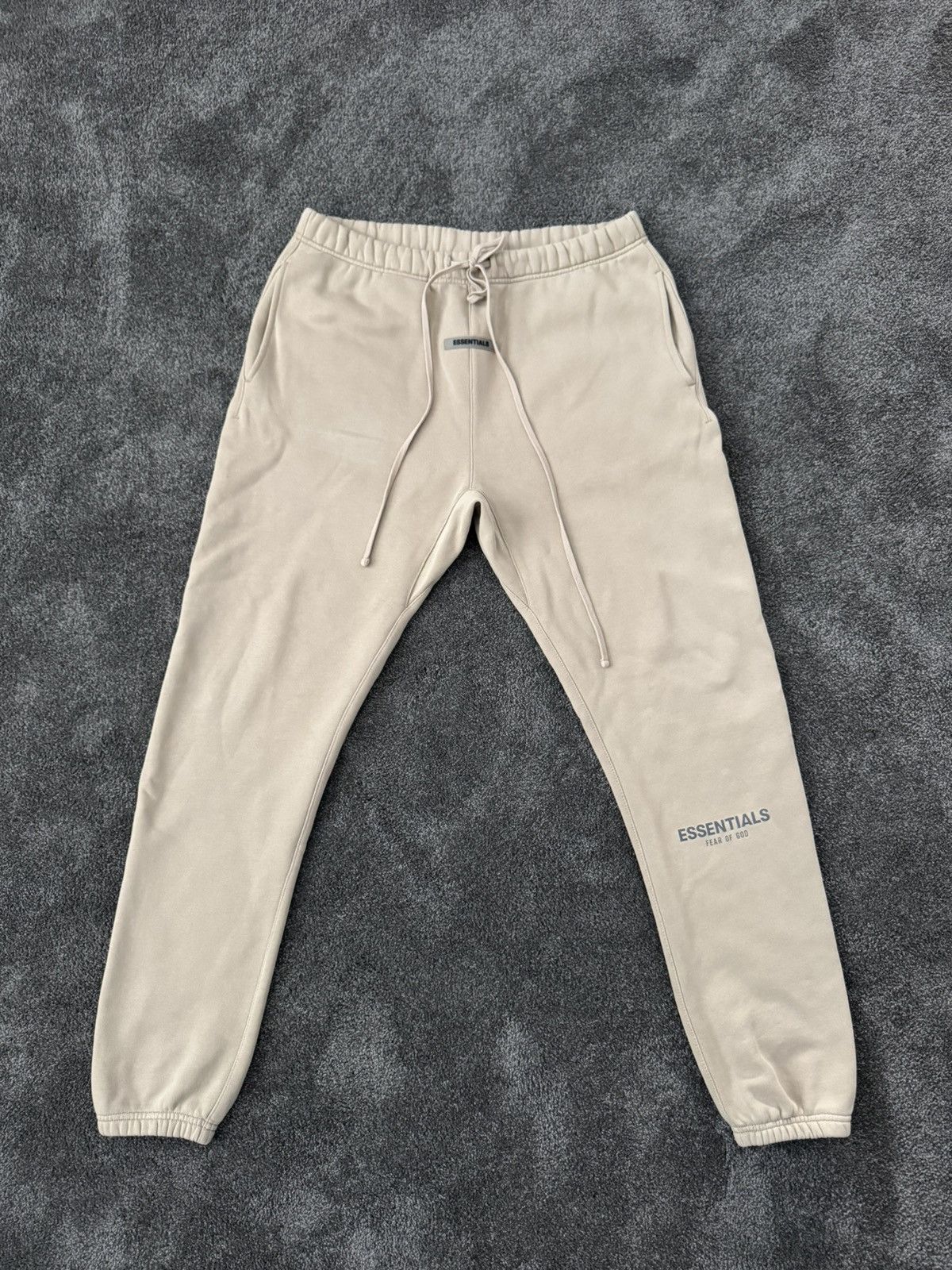 Fear of God Essentials Sweatpants Tan (M)