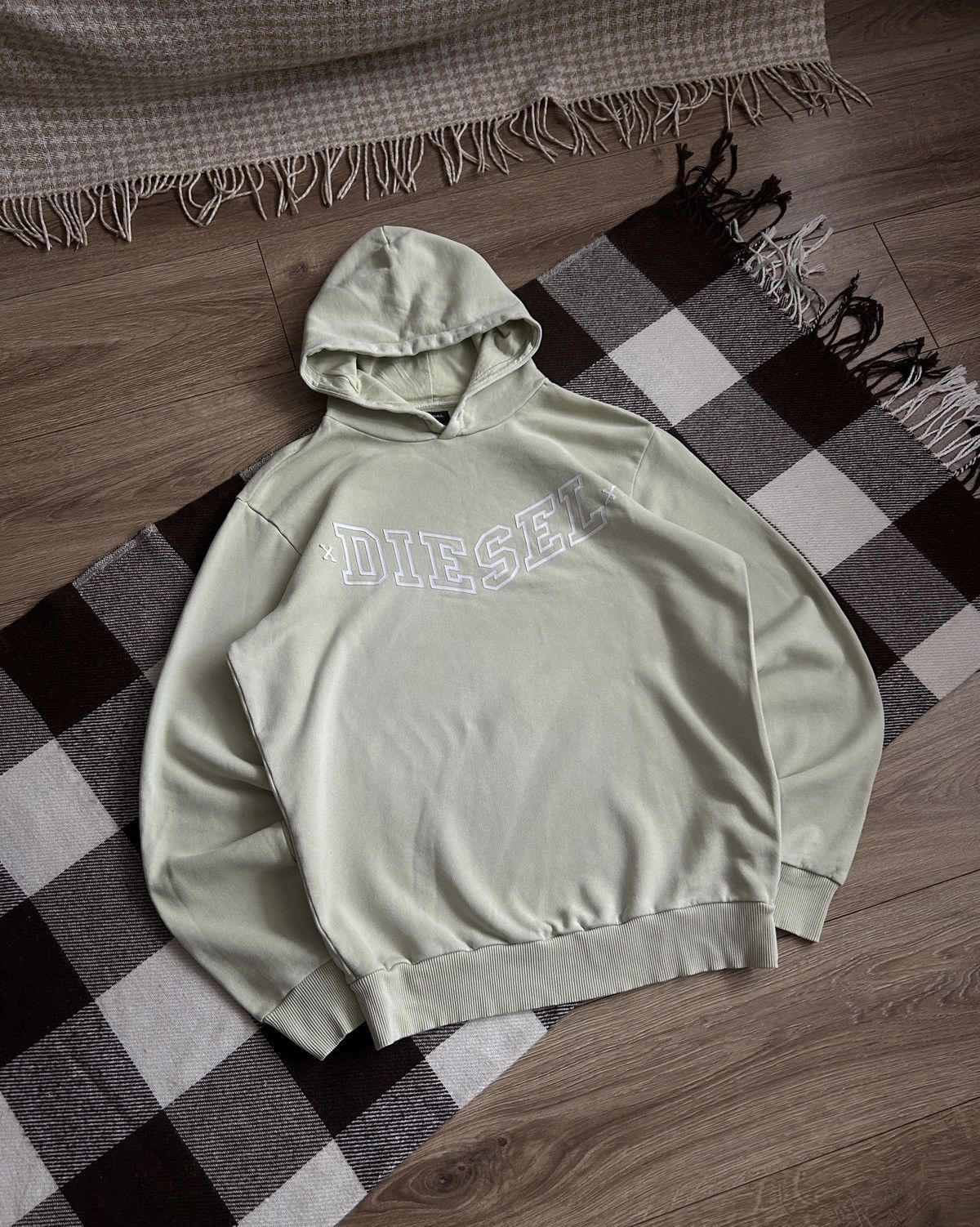 Diesel Diesel lime big log hoodies mens y2k Size US L / EU 52-54 / 3 - 2 Thumbnail