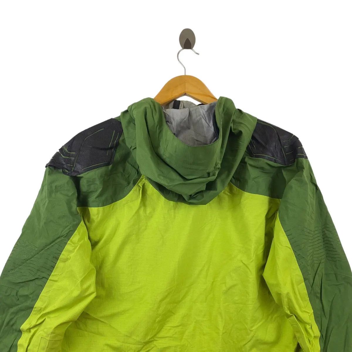 Vintage Vintage MILLET FRANCE Mountain Experience Raincoat Outdoor Size M / US 6-8 / IT 42-44 - 3 Thumbnail