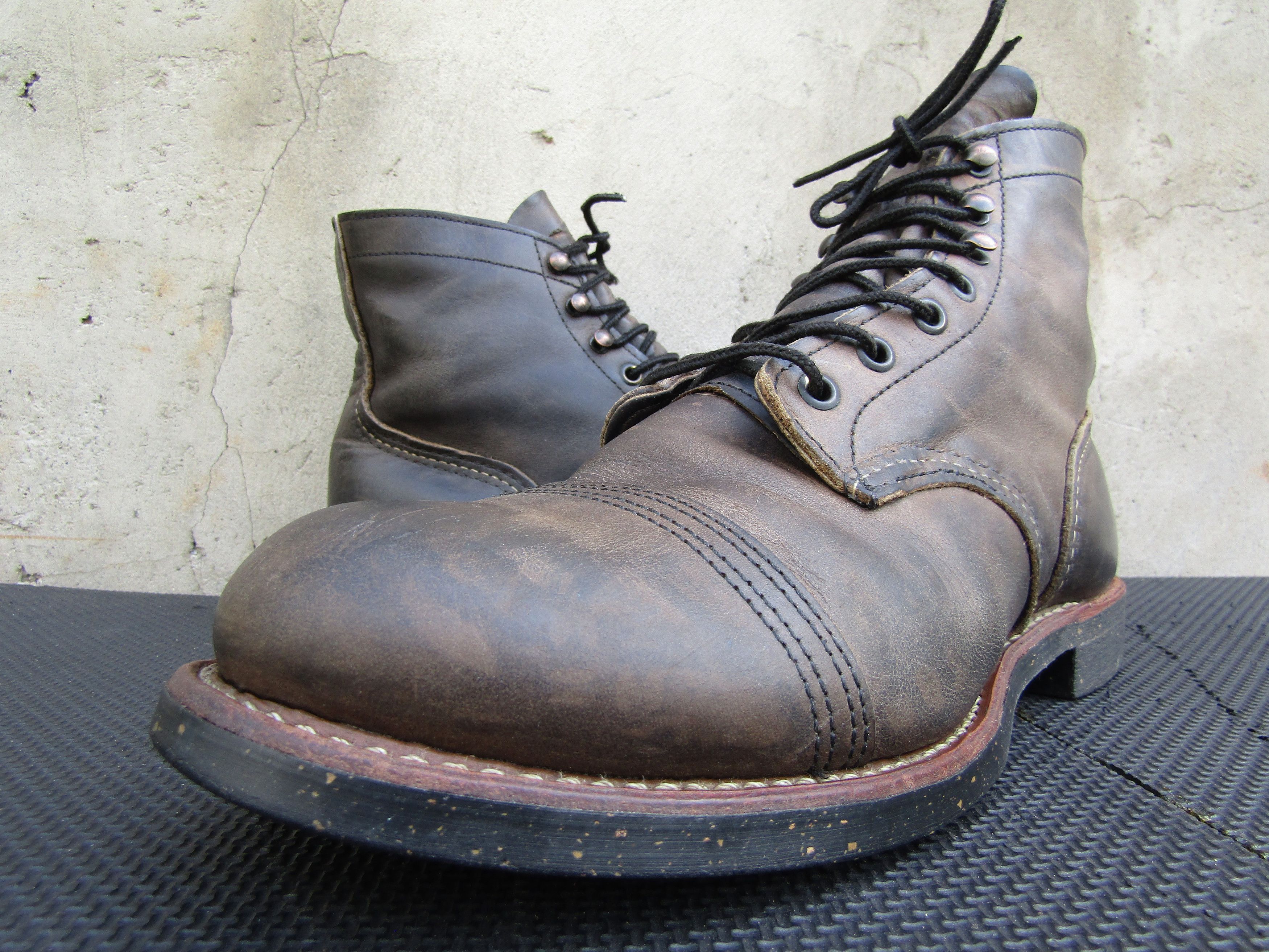 Red Wing 8116 Charcoal Leather Iron Ranger Made In Usa Shoes in Grey, Men's (Size 9)