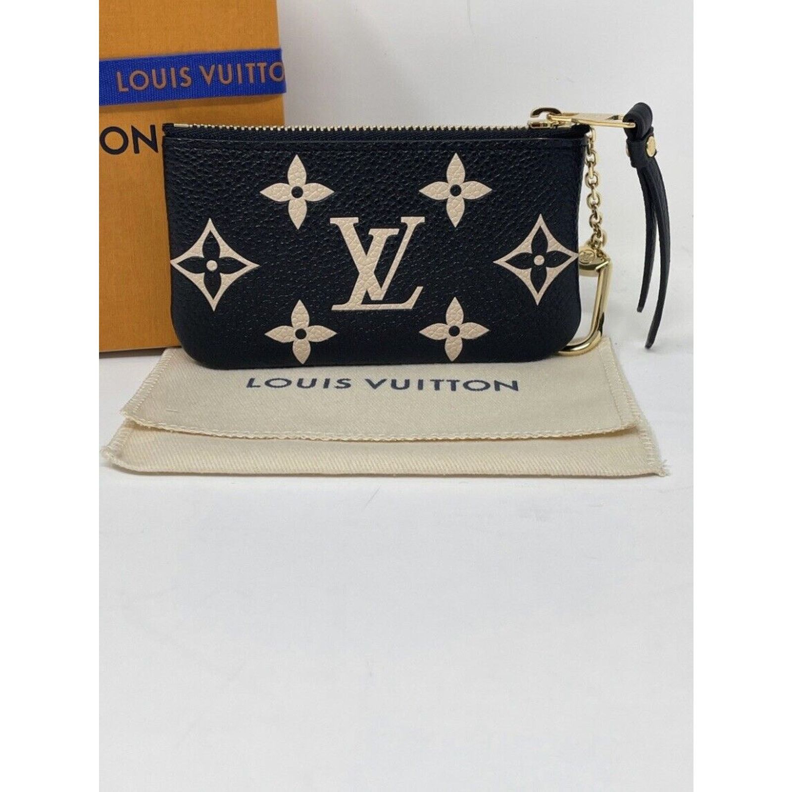 Louis Vuitton Louis Vuitton Bicolor KEY CLES POUCH BNIB Size ONE SIZE - 6 Thumbnail