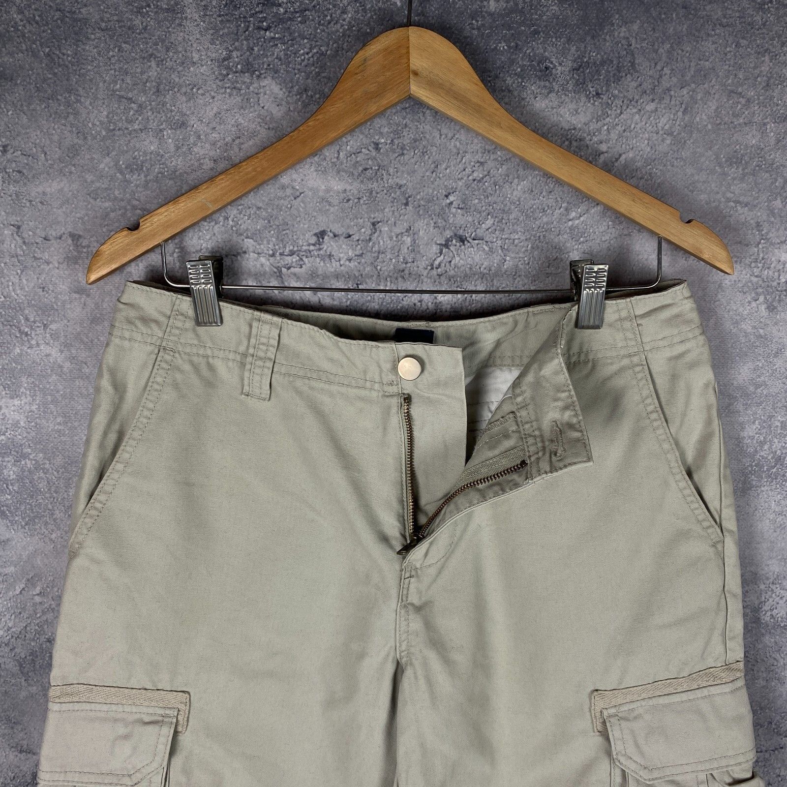 Gap GAP Cargo Shorts Men's Size 30 Beige ` Size US 30 / EU 46 - 4 Thumbnail