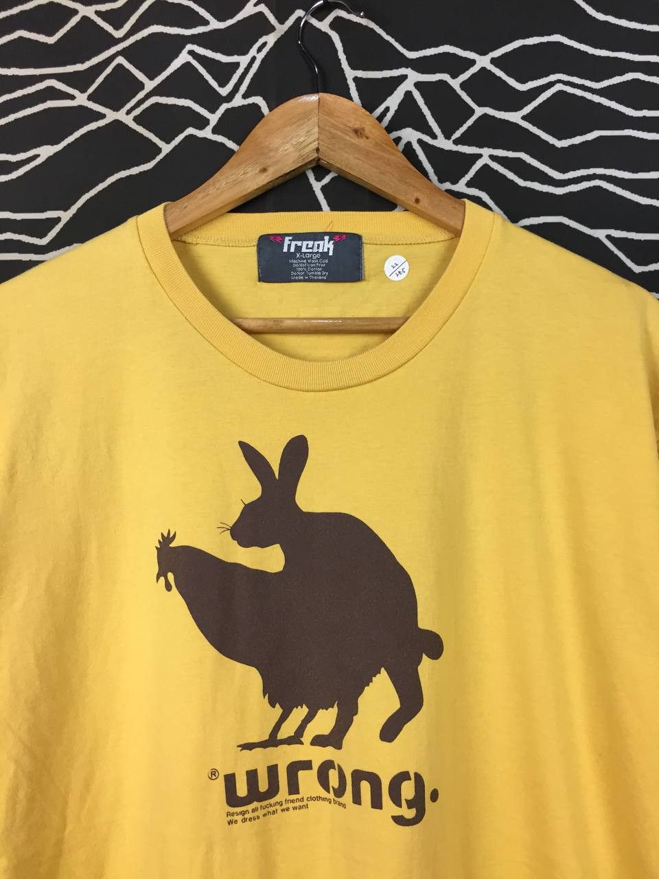 Vintage Freak Bunny & Rooster Satirical Wrong Hybrid Logo Tee Size US XL / EU 56 / 4 - 3 Thumbnail