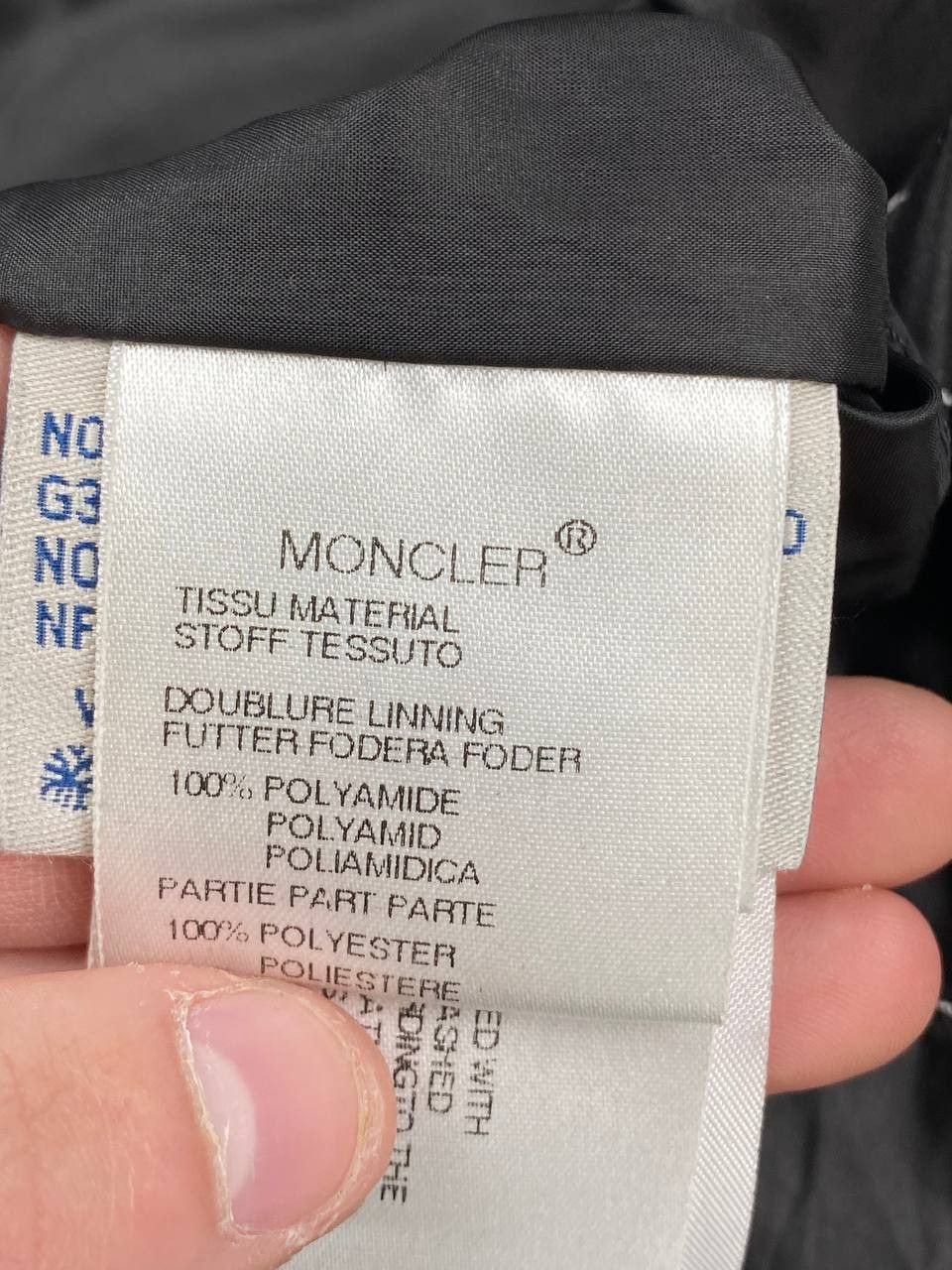 Moncler Vintage Moncler Maya Puffer Jacket Men Size 4 Black Size US XL / EU 56 / 4 - 11 Thumbnail