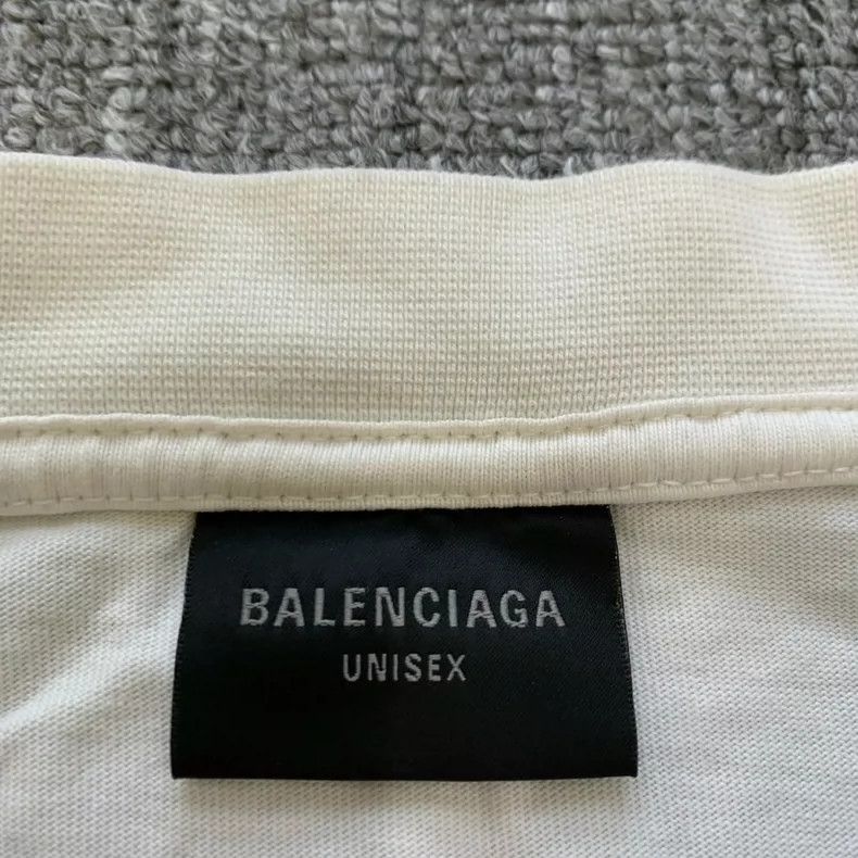 Balenciaga Balenciaga White mirror image flip logo short sleeve Size US XL / EU 56 / 4 - 4 Thumbnail