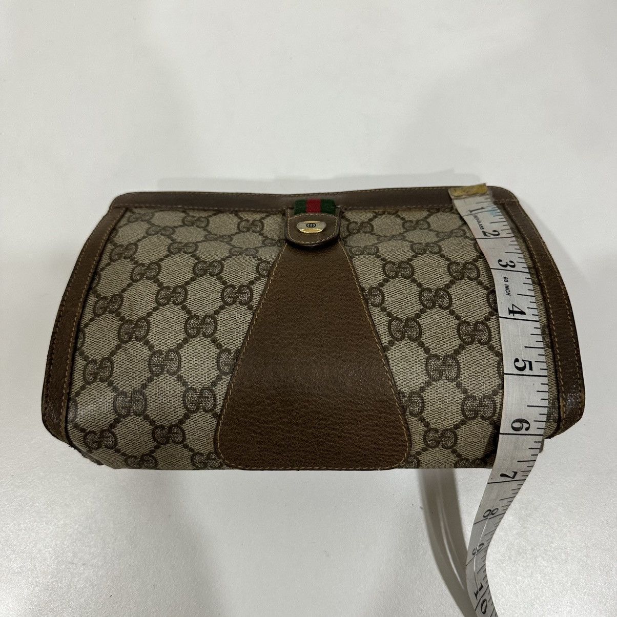 Gucci ‼️YES‼️ VINTAGE GUCCI GG MONOGRAM POUCH MAKE UP CLUTCH BAG Size ONE SIZE - 10 Thumbnail