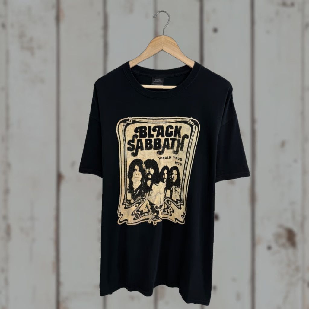 Vintage VINTAGE Black Sabbath World Tour 1978 T-Shirt XL Black Mens Shirt Large Black Sabbath World Tour 1978 T-Shirt XL Mens Size US XL / EU 56 / 4 - 1 Thumbnail