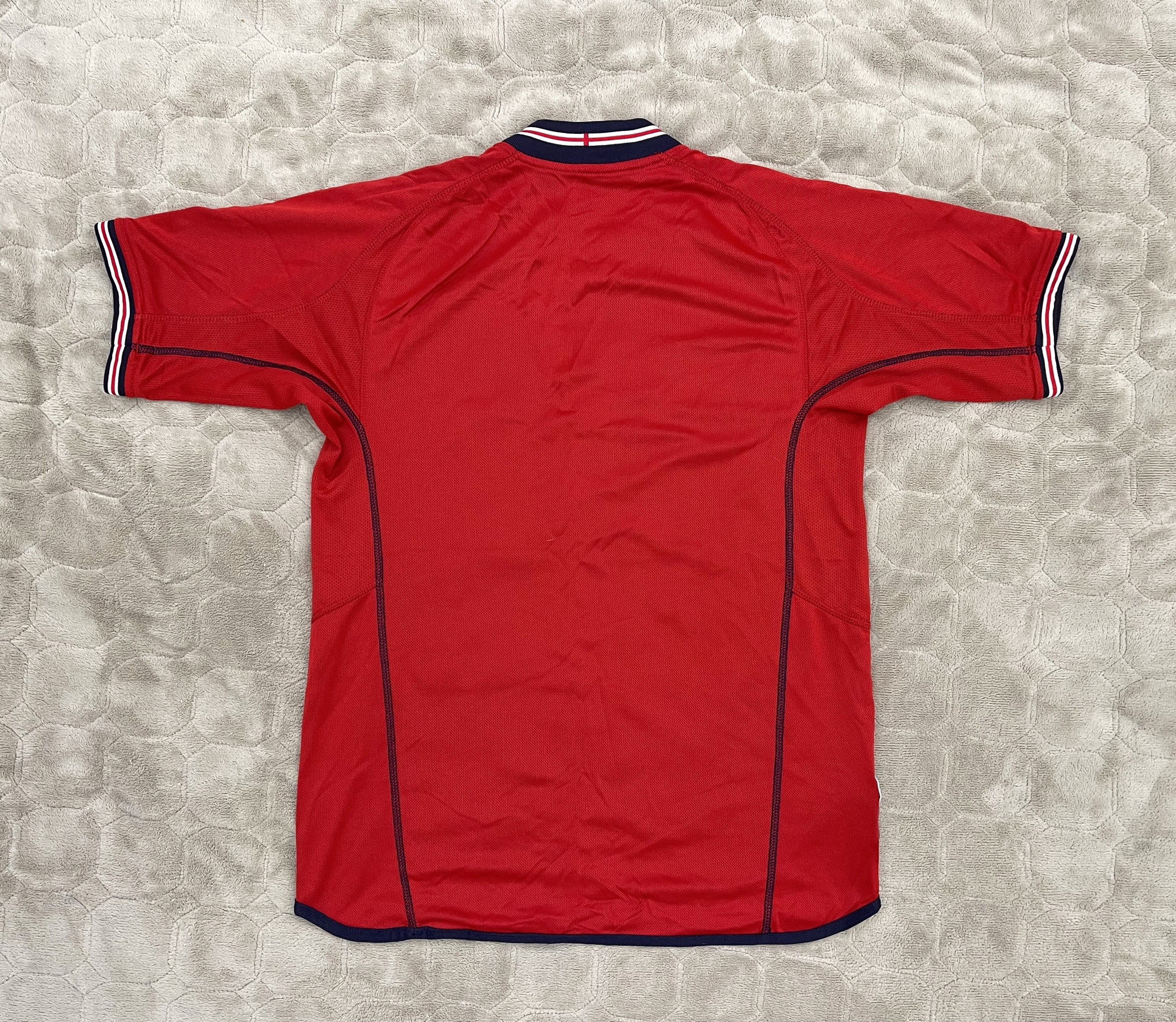 Umbro UMBRO ENGLAND Football Size US M / EU 48-50 / 2 - 3 Thumbnail