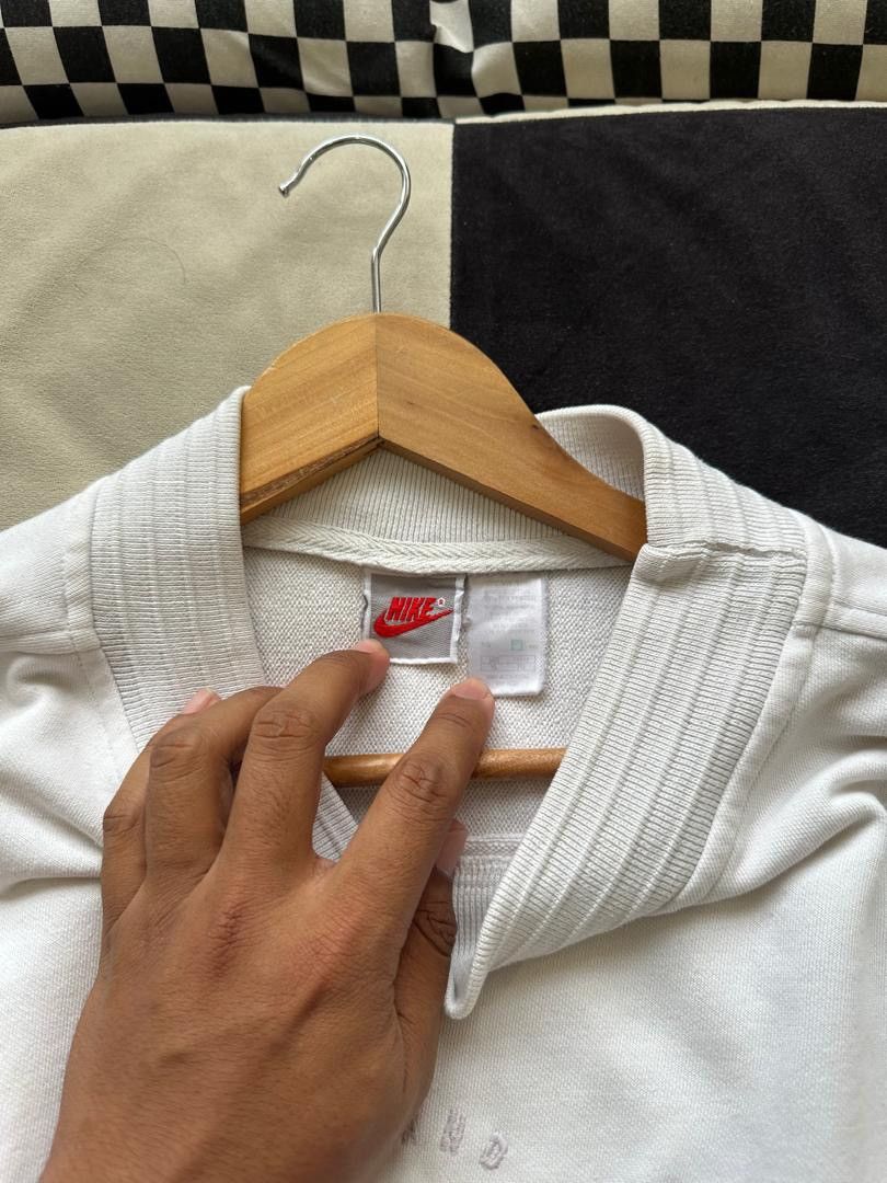 Nike × Vintage VINTAGE NIKE USA EMBROIDERY SWEATSHIRT Size US L / EU 52-54 / 3 - 1 Thumbnail