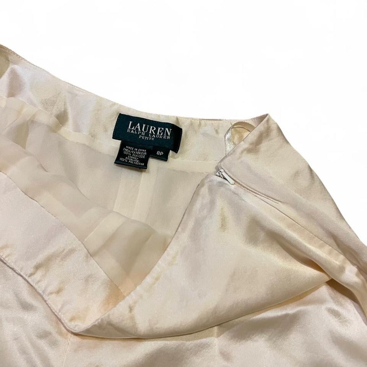 Ralph Lauren Vintage y2k Ralph Lauren cream silk wide leg trousers Size 30" / US 8 / IT 44 - 2 Thumbnail