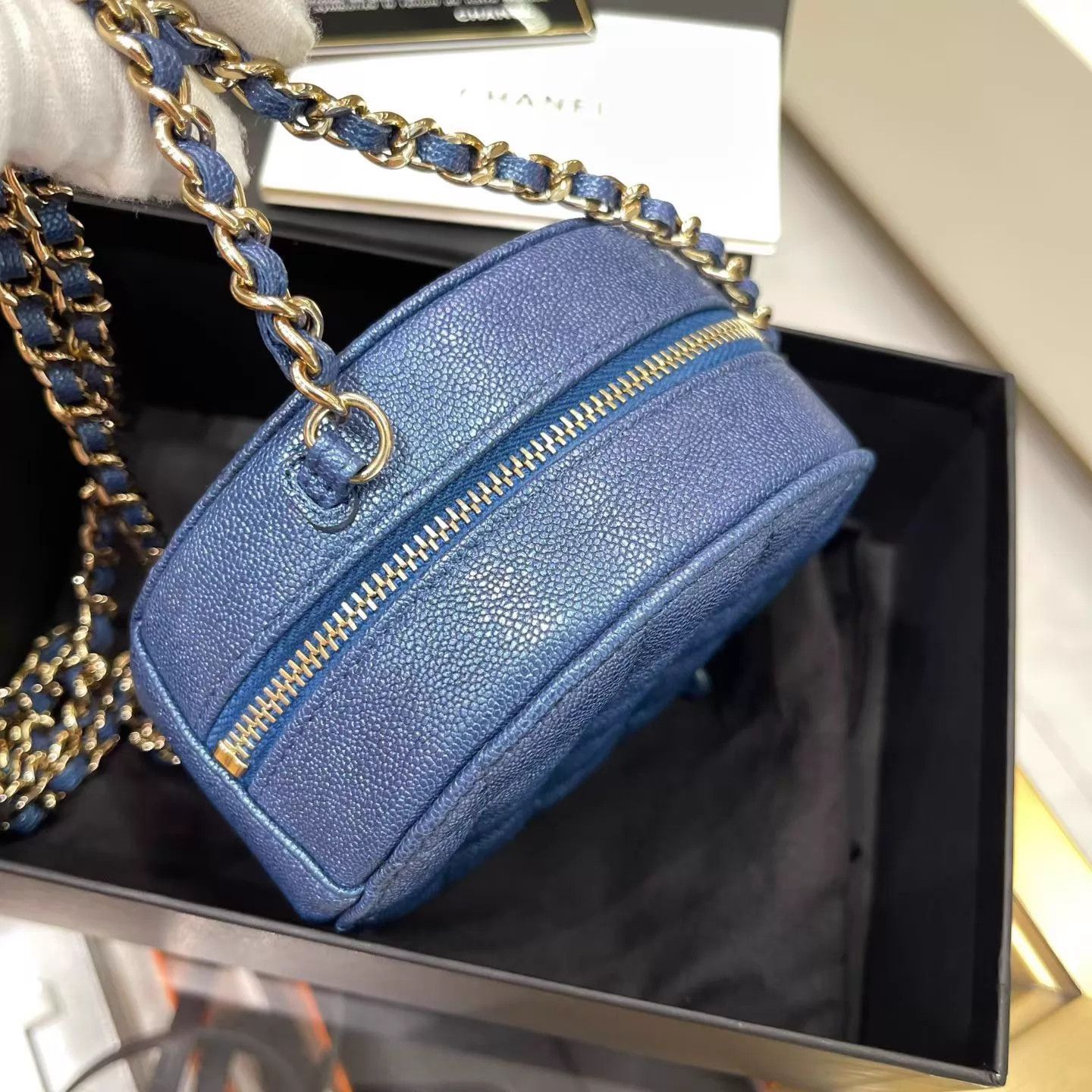 Chanel Chanel 19 Bag Blue Gold Caviar Chain 12x12x5cm Like New Size ONE SIZE - 8 Thumbnail