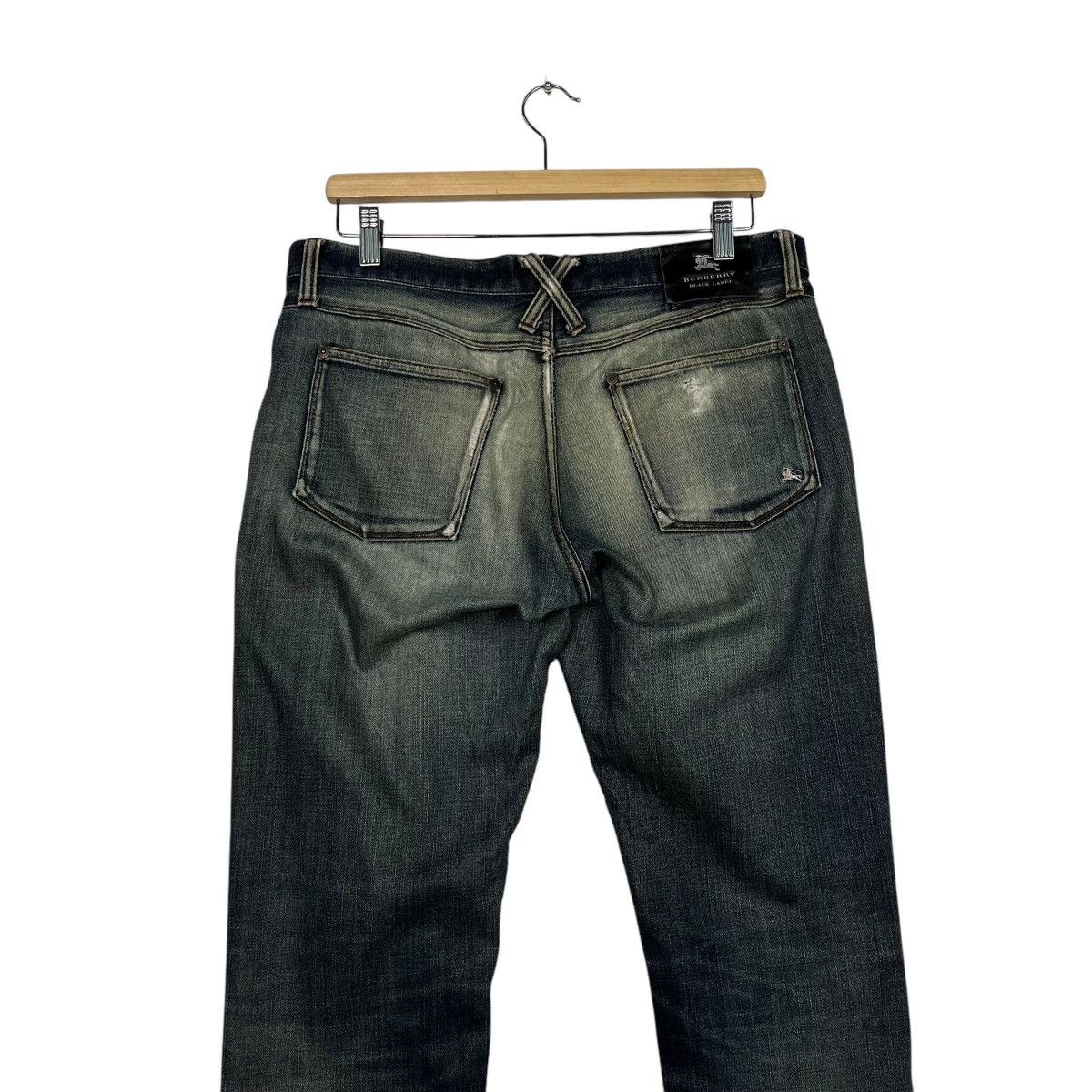 Burberry Vintage Burberry Black Label Distressed Denim Jeans Size US 33 - 9 Thumbnail
