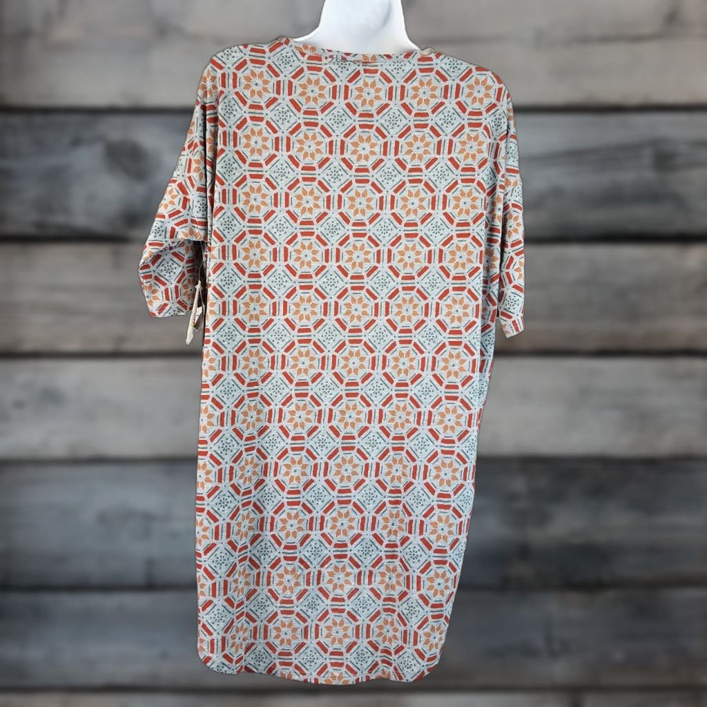 Vintage VINTAGE LuLaRoe Womens Irma Top Sz Small Gray Orange Geometric Short Sleeve Size S / US 4 / IT 40 - 1 Thumbnail