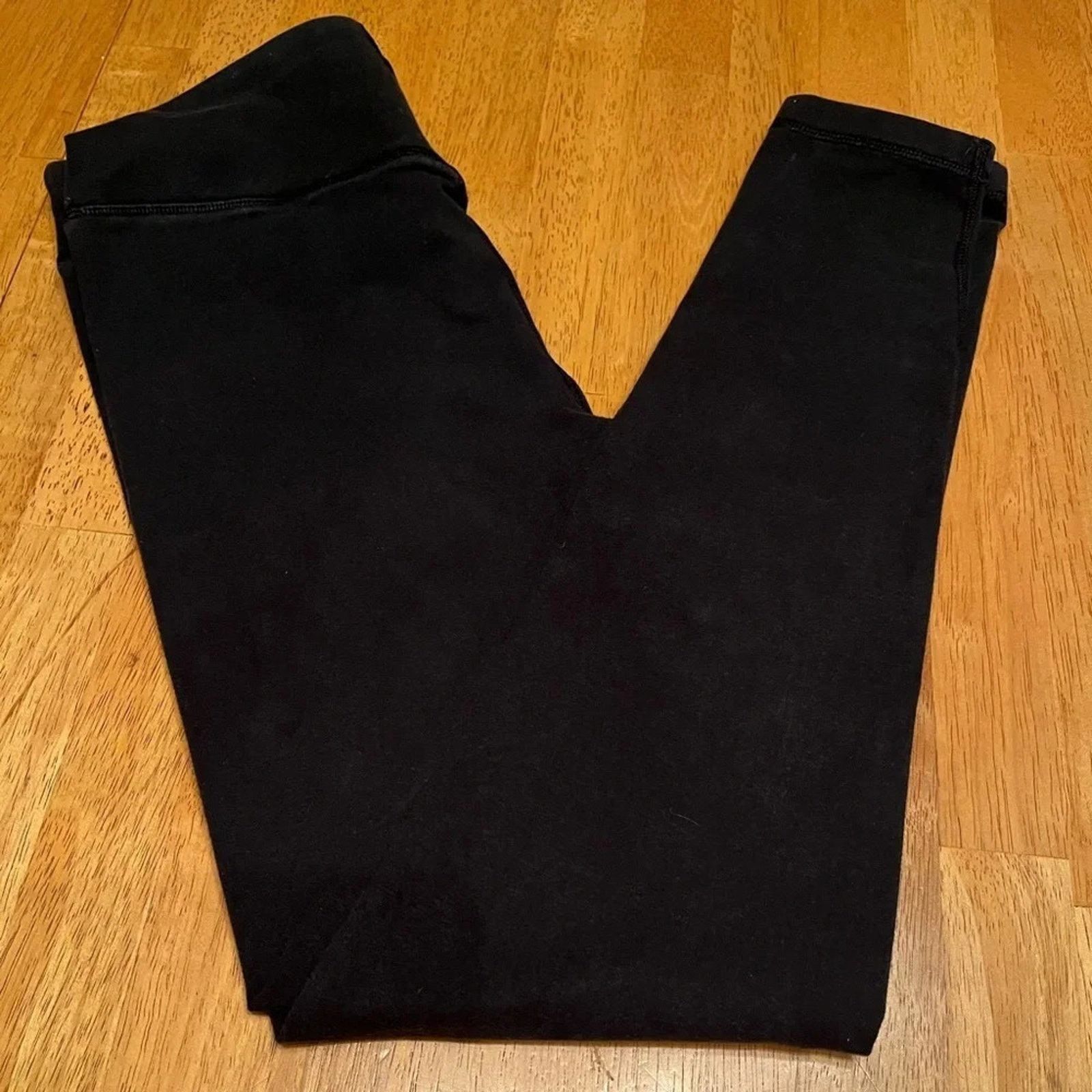 Victoria's Secret Victoria’s Secret leggings, black Size 25" / US 0 / IT 36 - 1 Thumbnail