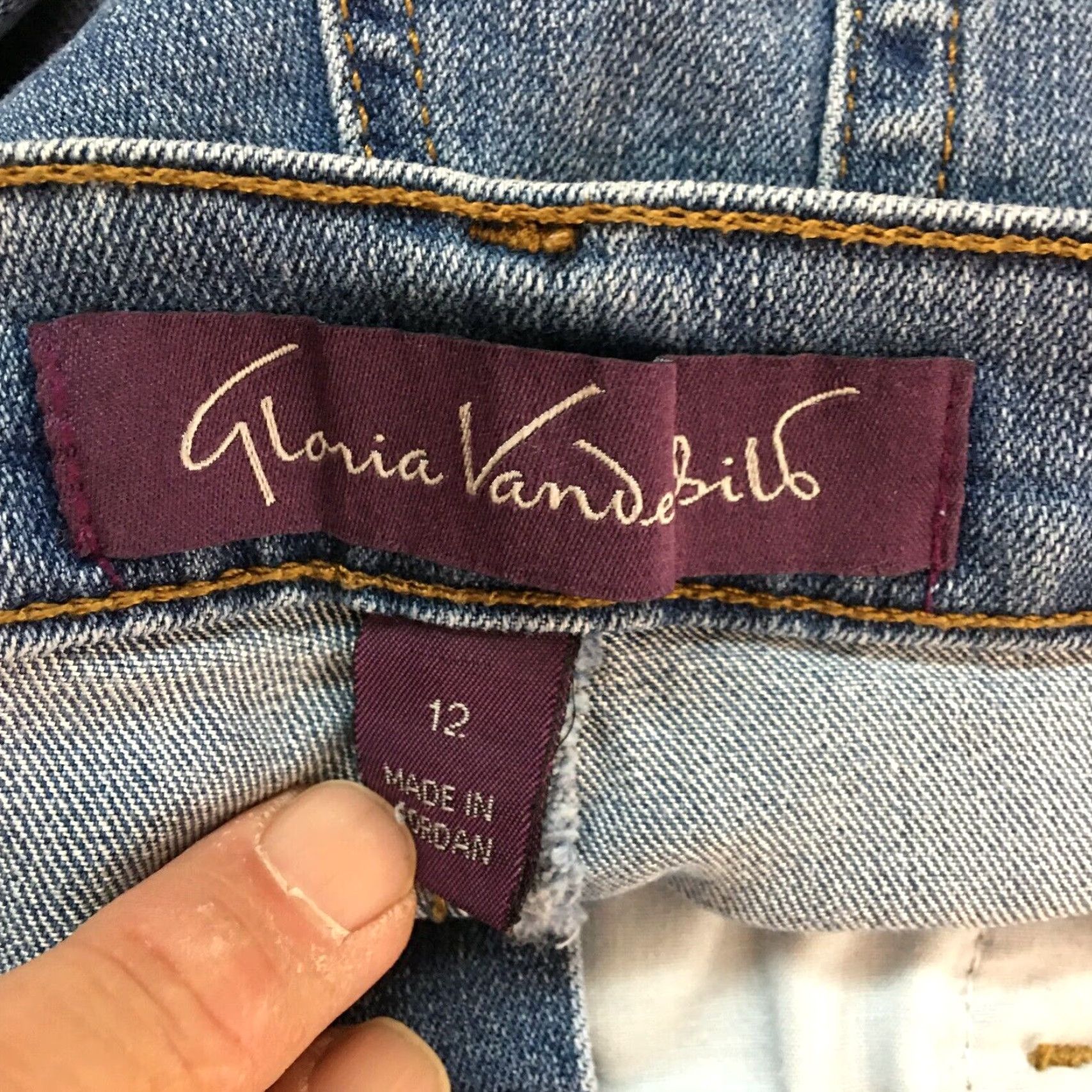 Gloria Vanderbilt Gloria Vanderbilt Amanda Denim Jeans Womens Size 12 Straight Blue 34X30 Size 34" / US 12 / IT 48 - 6 Thumbnail