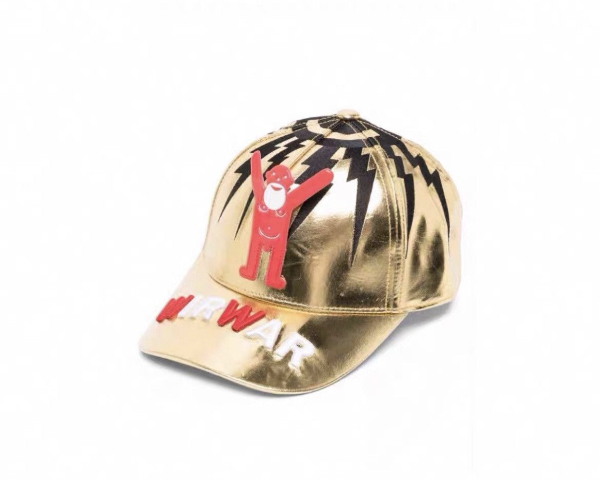 Walter Van Beirendonck Walter Van Beirendonck 23SS Gold Cracked Leather Old Man Cap Size ONE SIZE - 1 Preview