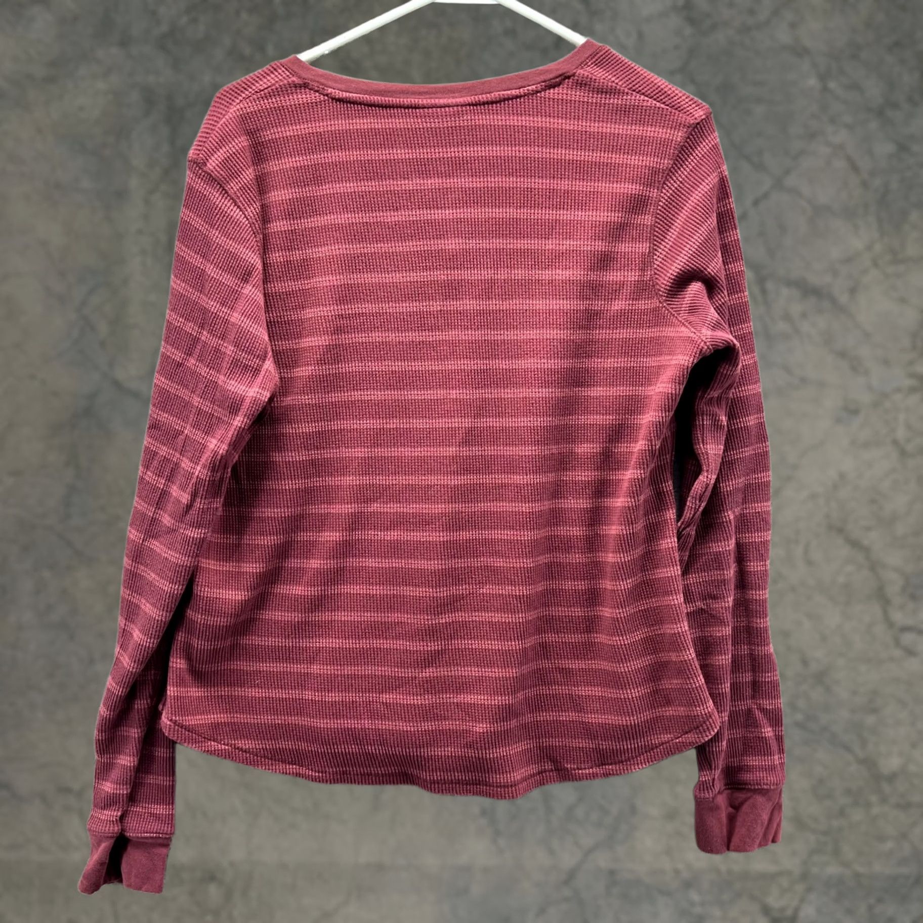 Vintage Columbia Shirt Women Large Burgundy Thermal Waffle Knit Long Sleeve Pullover Top Size L / US 10 / IT 46 - 1 Thumbnail