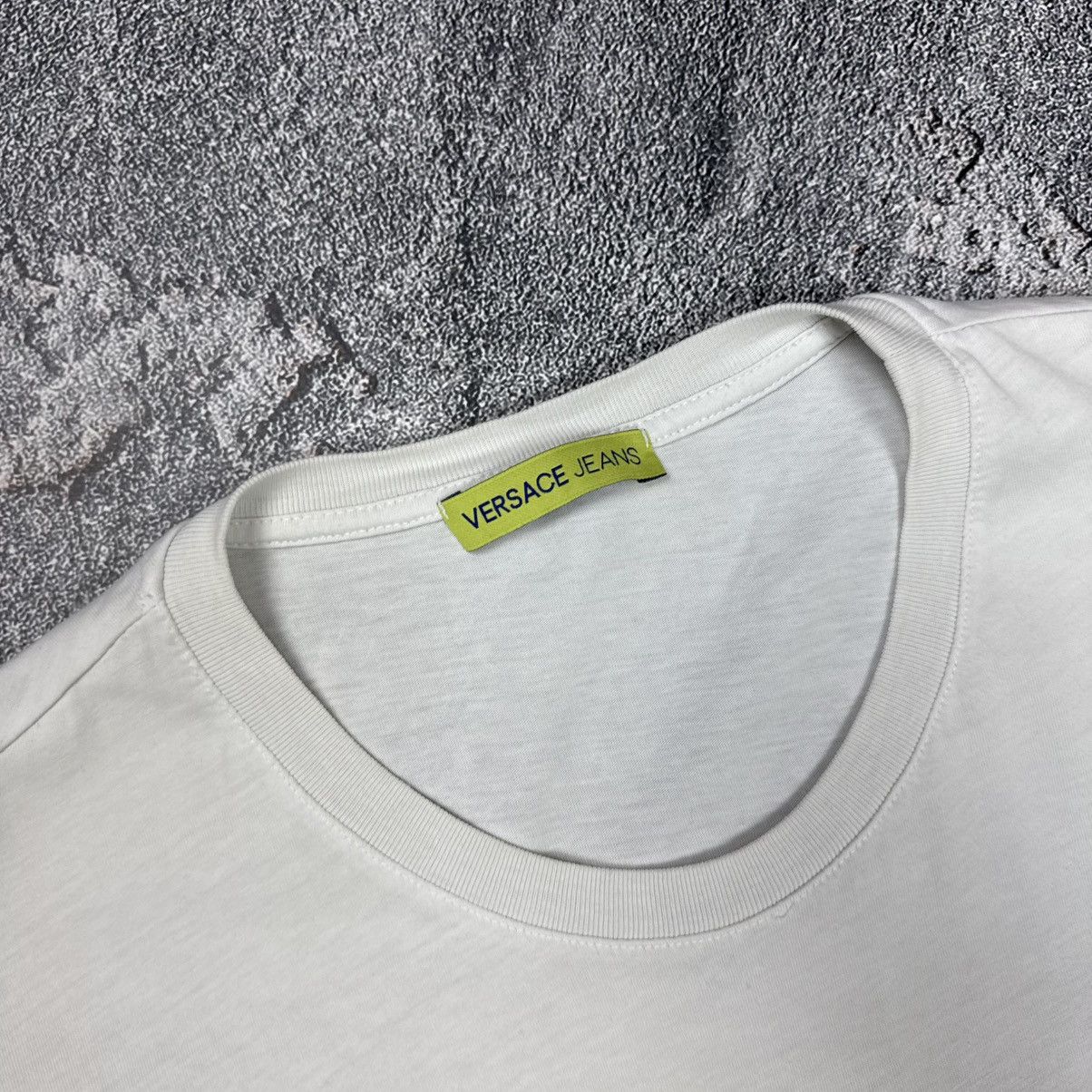 Versace Versace Jeans T-Shirt Big Logo White/Gold Luxury Lize XL Size US XL / EU 56 / 4 - 6 Thumbnail
