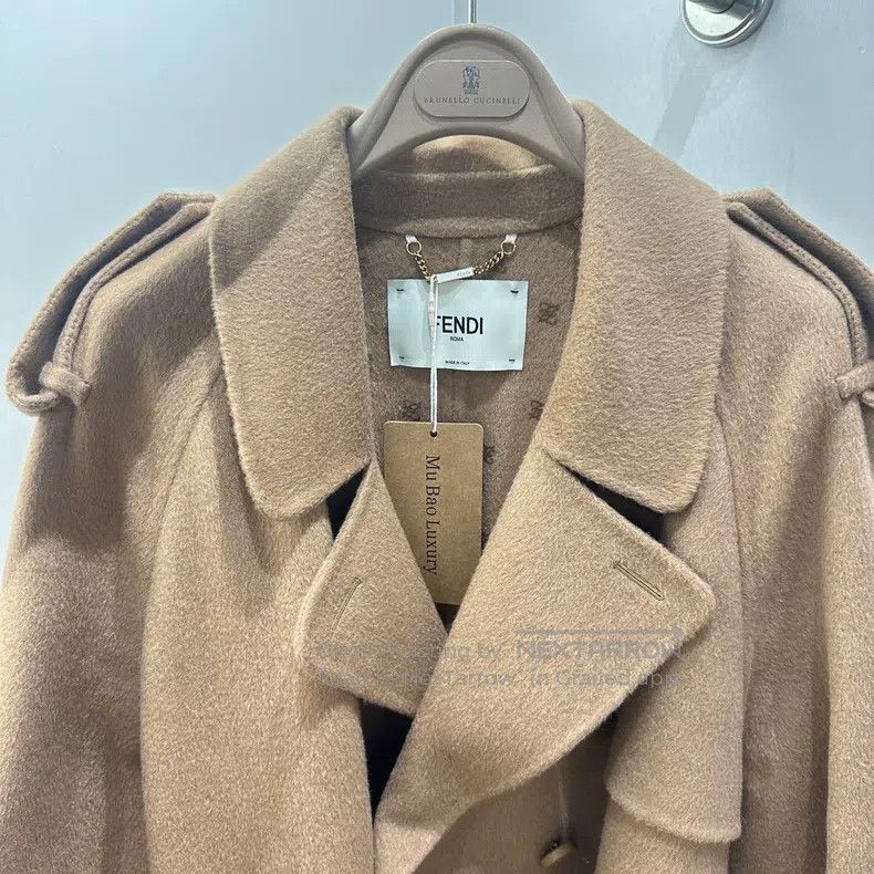 Fendi Fendi Camel Long Coat Size S / US 4 / IT 40 - 3 Thumbnail