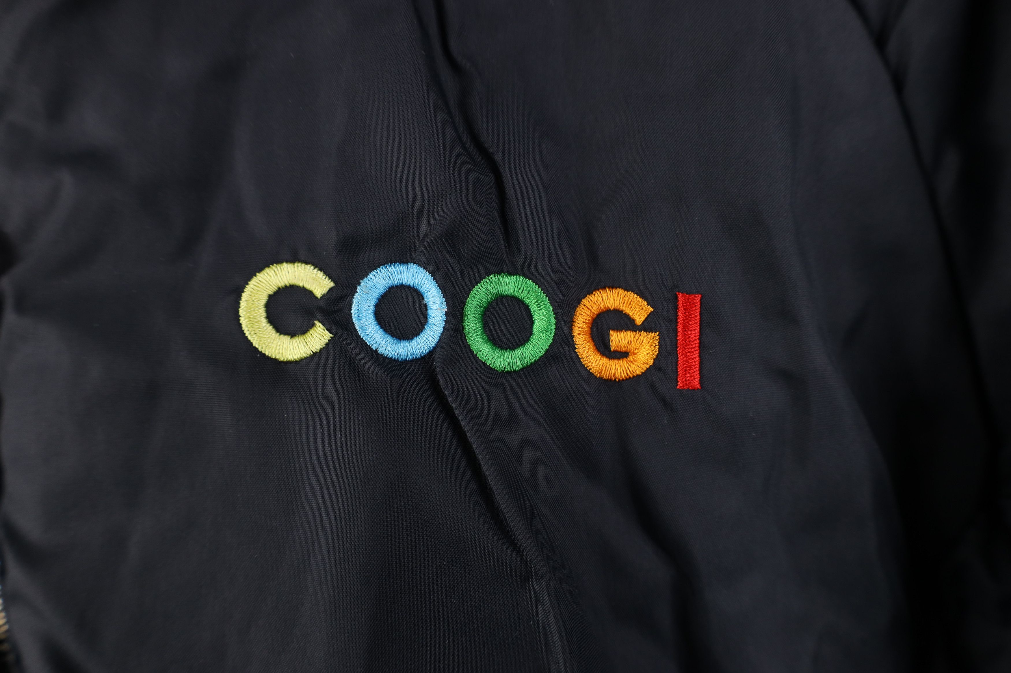 Vintage Vintage 90s Y2K Coogi Cropped Rainbow Hooded Puffer Jacket Size XXL / US 16-18 / IT 52-54 - 4 Thumbnail