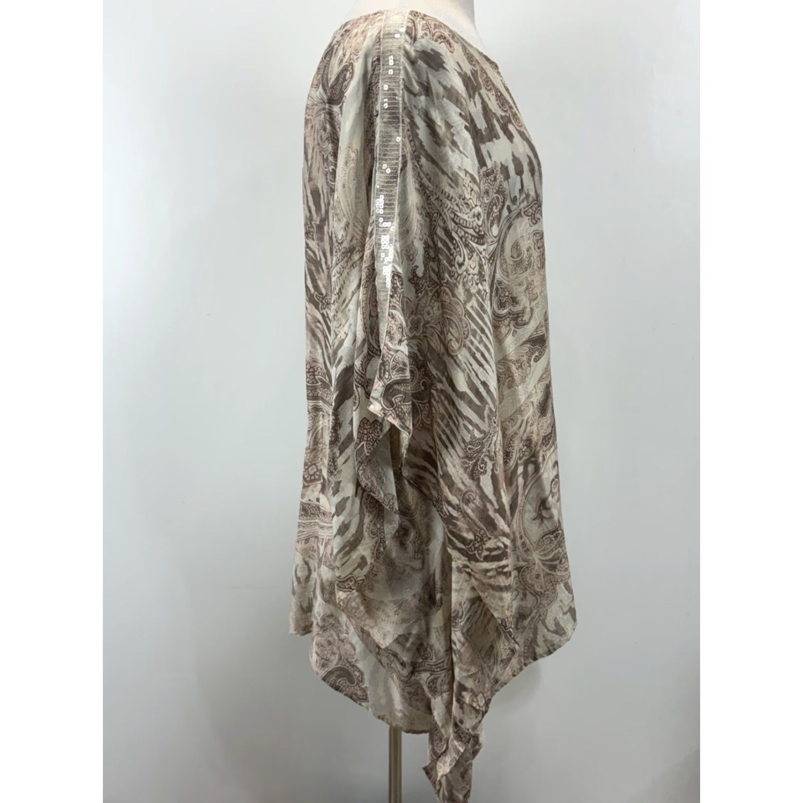 Vintage VINTAGE Chicos Tunic Shirt Kaftan Style Silk Blend Boat Neck L/XL Beige Swirl Pattern Women Size L / US 10 / IT 46 - 4 Thumbnail