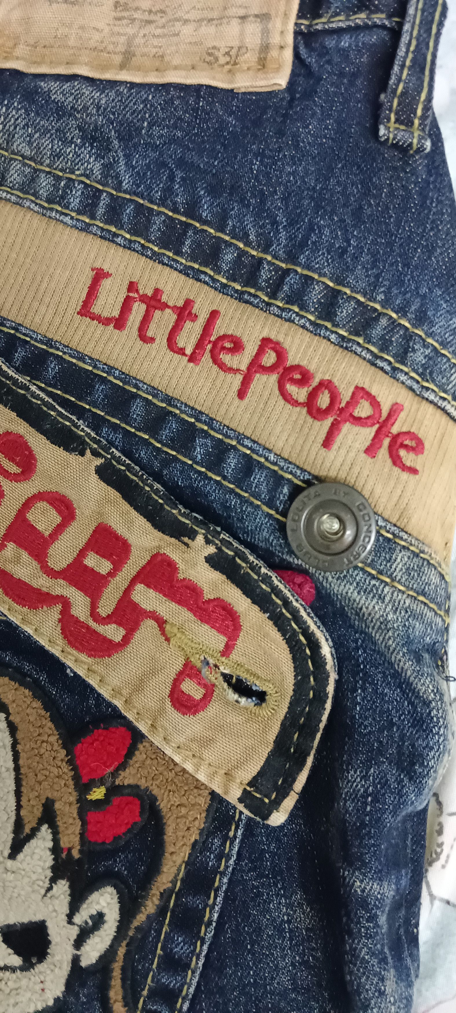 yoshie inaba 🔥DOPE🔥YOSHITOMO NARA LOLITA Vintage Cropped Rusty Jeans Size US 28 / EU 44 - 7 Thumbnail