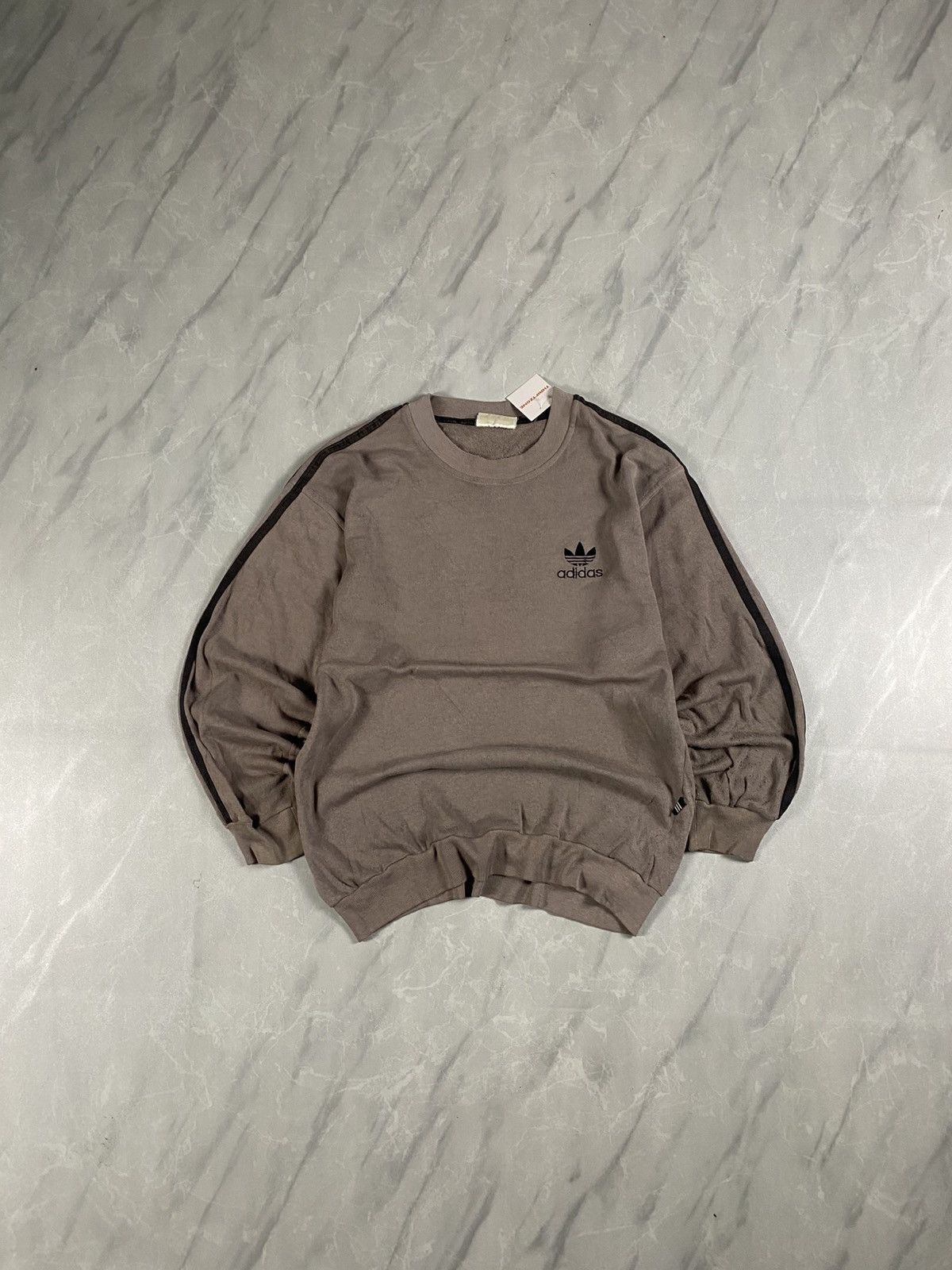 Adidas Vintage 90s Adidas Trefoil Classic Retro Crewneck Size US M / EU 48-50 / 2 - 1 Thumbnail