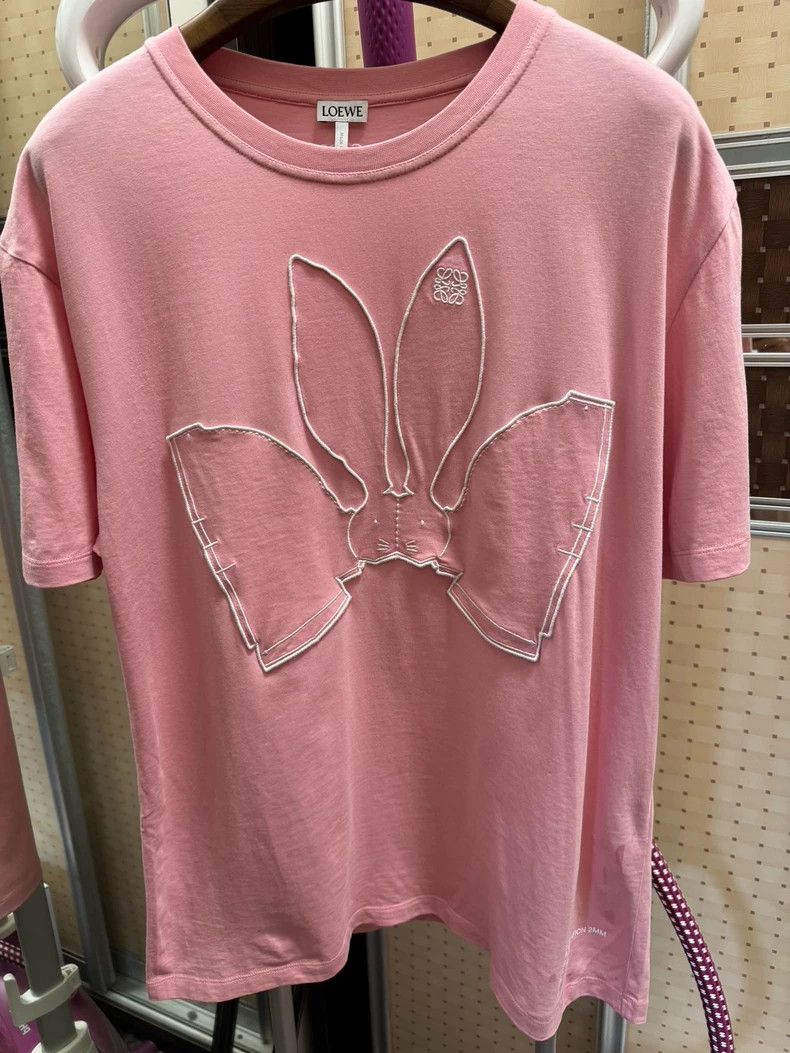Loewe loewe Pink short sleeves 2505-Nextarrow Size US M / EU 48-50 / 2 - 1 Thumbnail