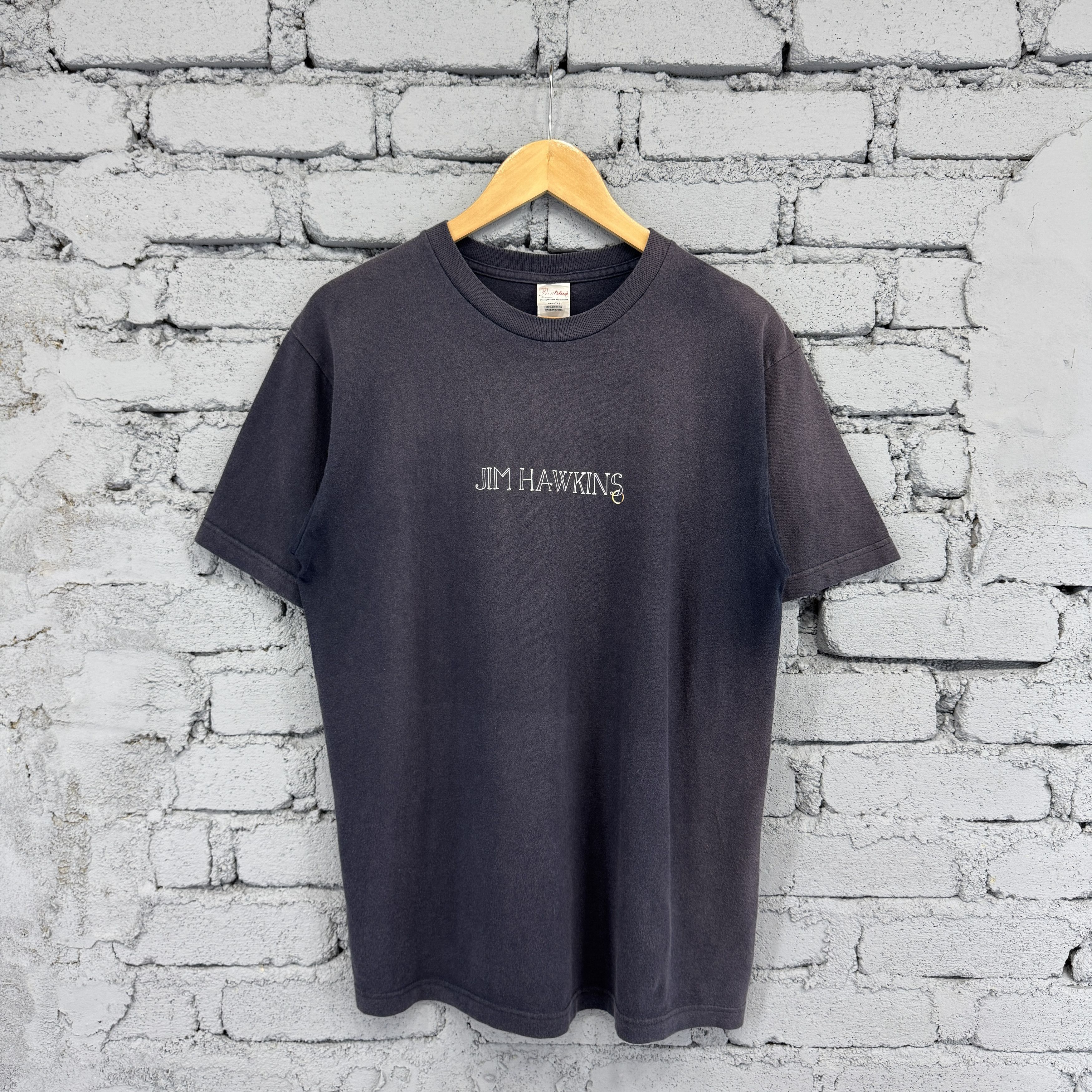 Vintage Vintage Sunfaded Jim Hawkins Tshirt Size US L / EU 52-54 / 3 - 1 Thumbnail