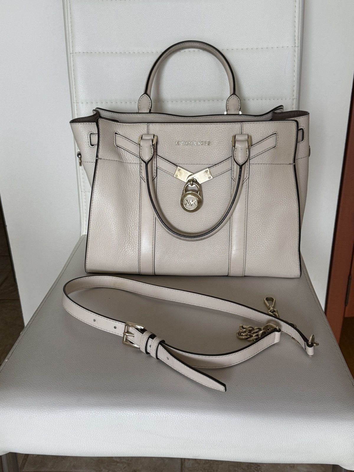 Michael Kors leather bag MICHAEL KORS HAMILTON MEDIUM Size ONE SIZE - 1 Thumbnail