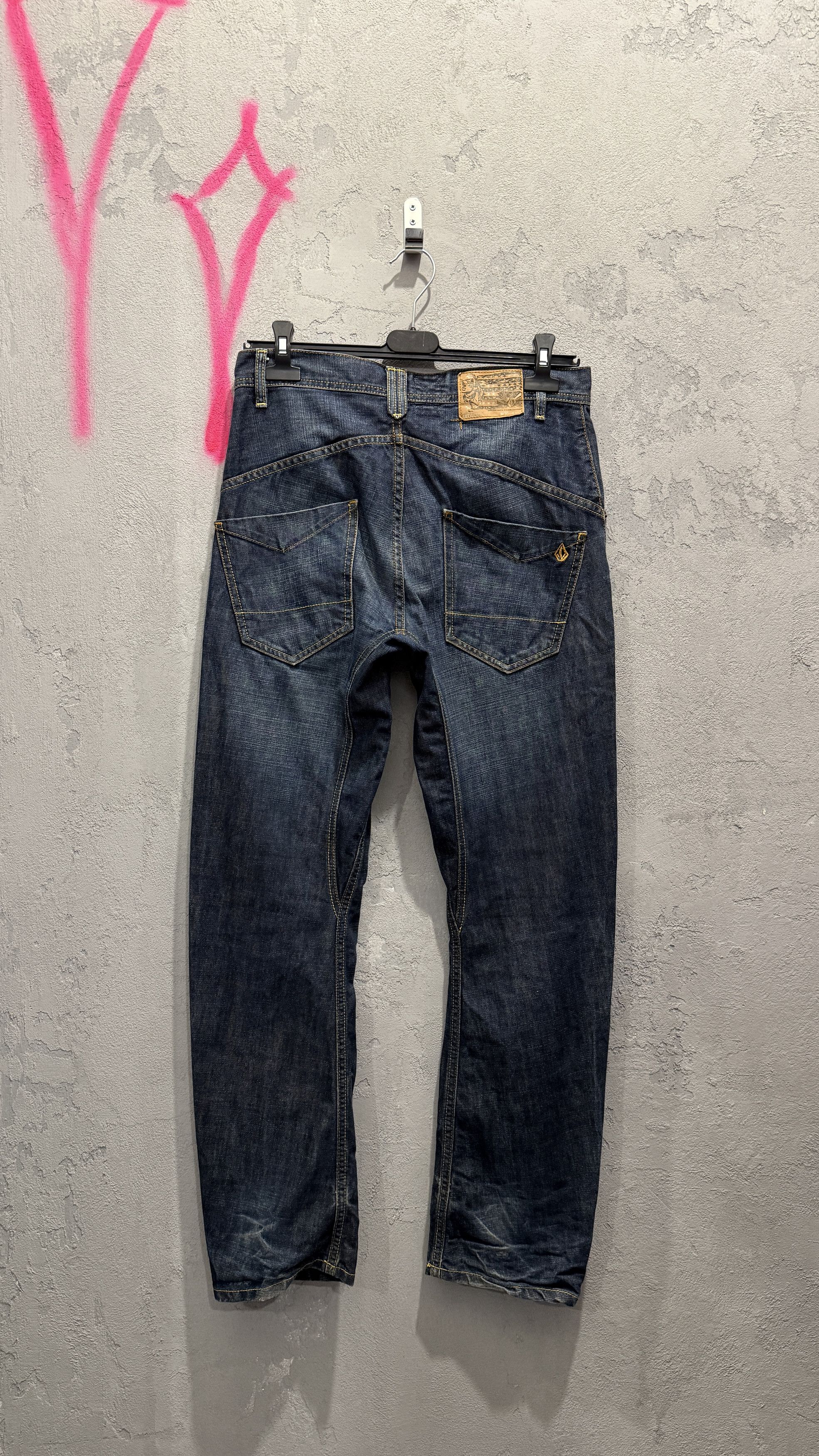 Volcom Volcom vintage curved leg jeans - W30L30 Size US 30 / EU 46 - 15 Thumbnail