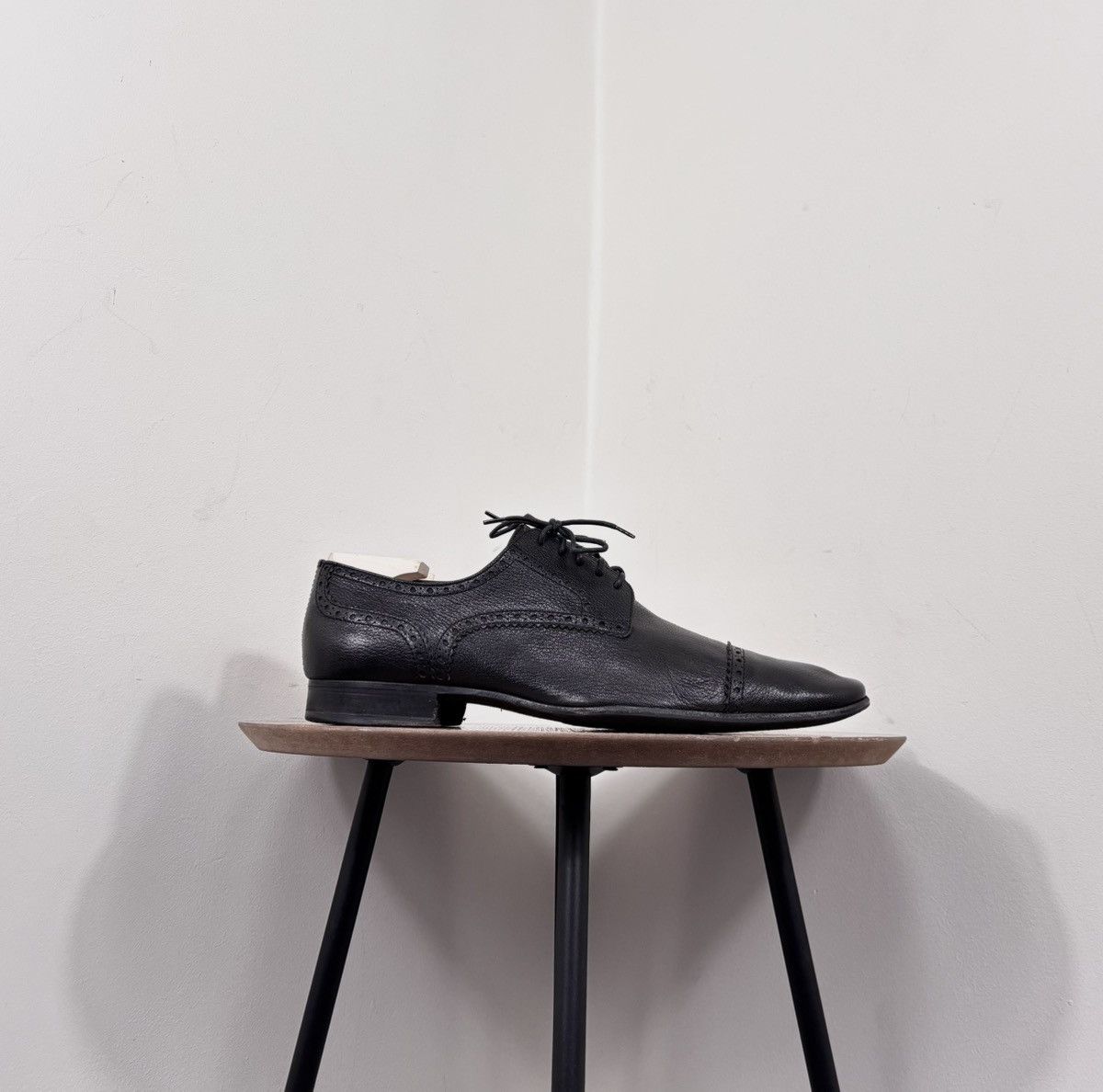 Bally Bally Daniell Men’s Black Grained Leather Brogue Derby Shoes Size US 9 / EU 42 - 2 Thumbnail