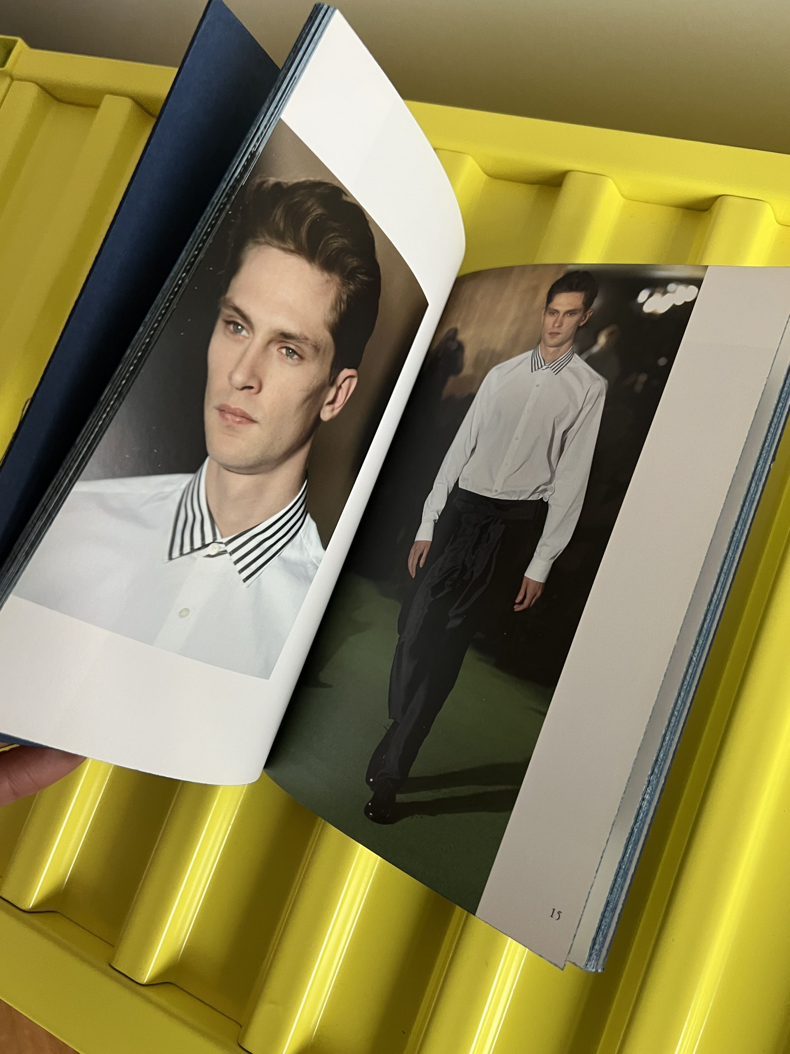 Dries Van Noten Dries Van Noten Lookbooks FW/09-10 Size ONE SIZE - 10 Thumbnail