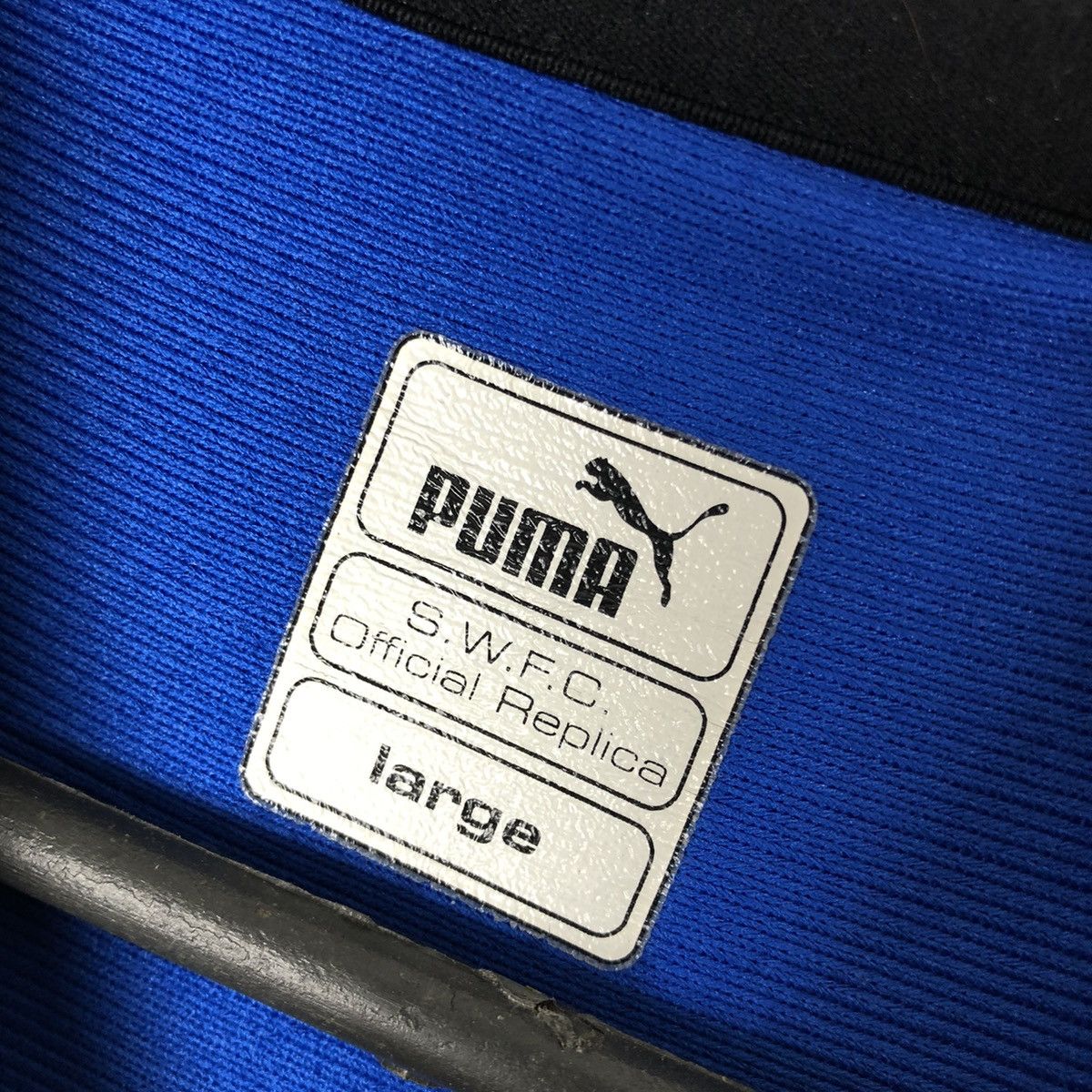 Puma Sheffield Wednesday 1999 2000 home soccer jersey vintage Size US L / EU 52-54 / 3 - 8 Thumbnail