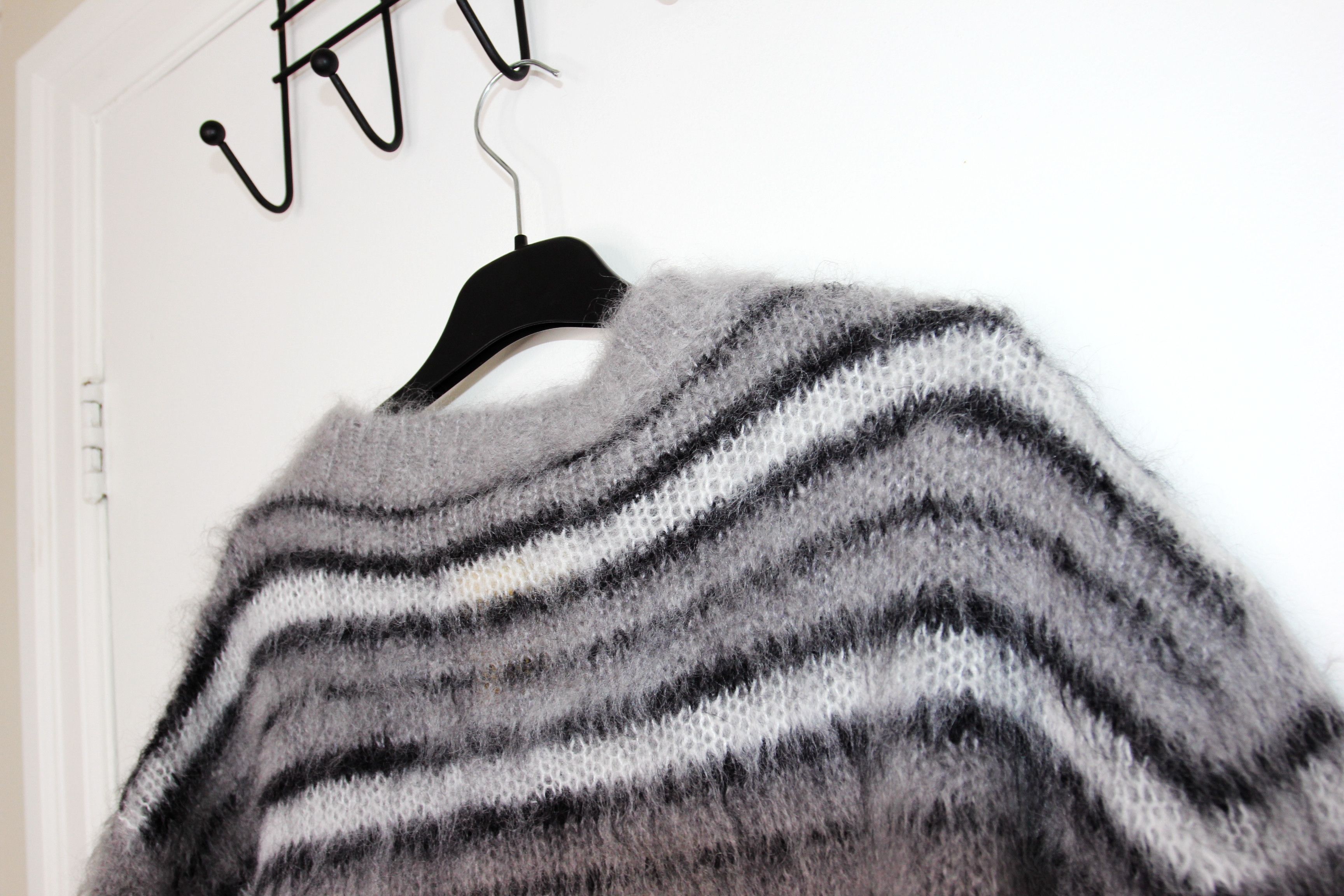 Marni BNWT AW24 MARNI FUZZY WUZZY MOHAIR BRUSHED SWEATER 48 Size US M / EU 48-50 / 2 - 6 Thumbnail