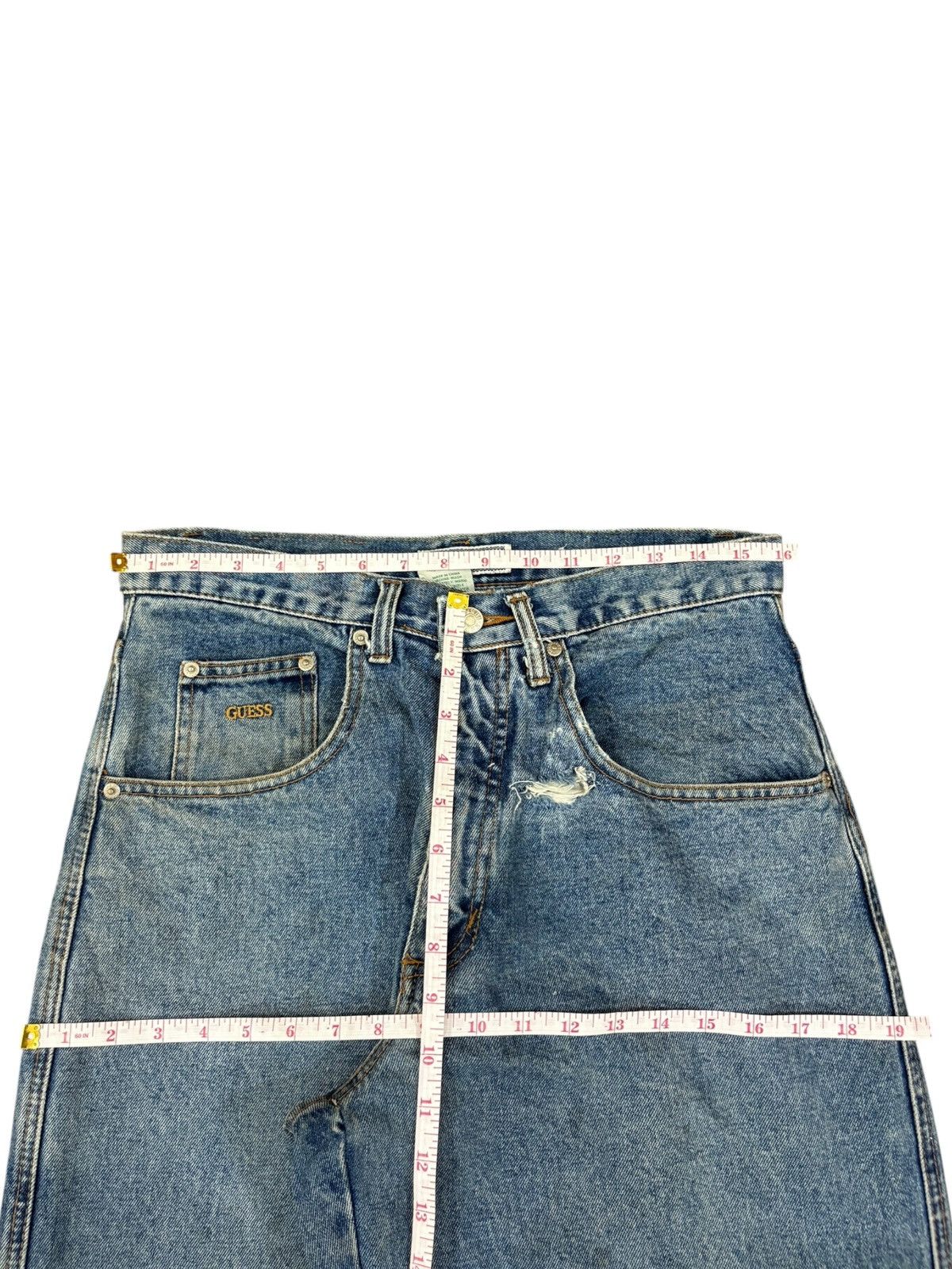 Guess Vintage Guess Distressed Loose Baggy Jeans Size US 31 - 11 Thumbnail