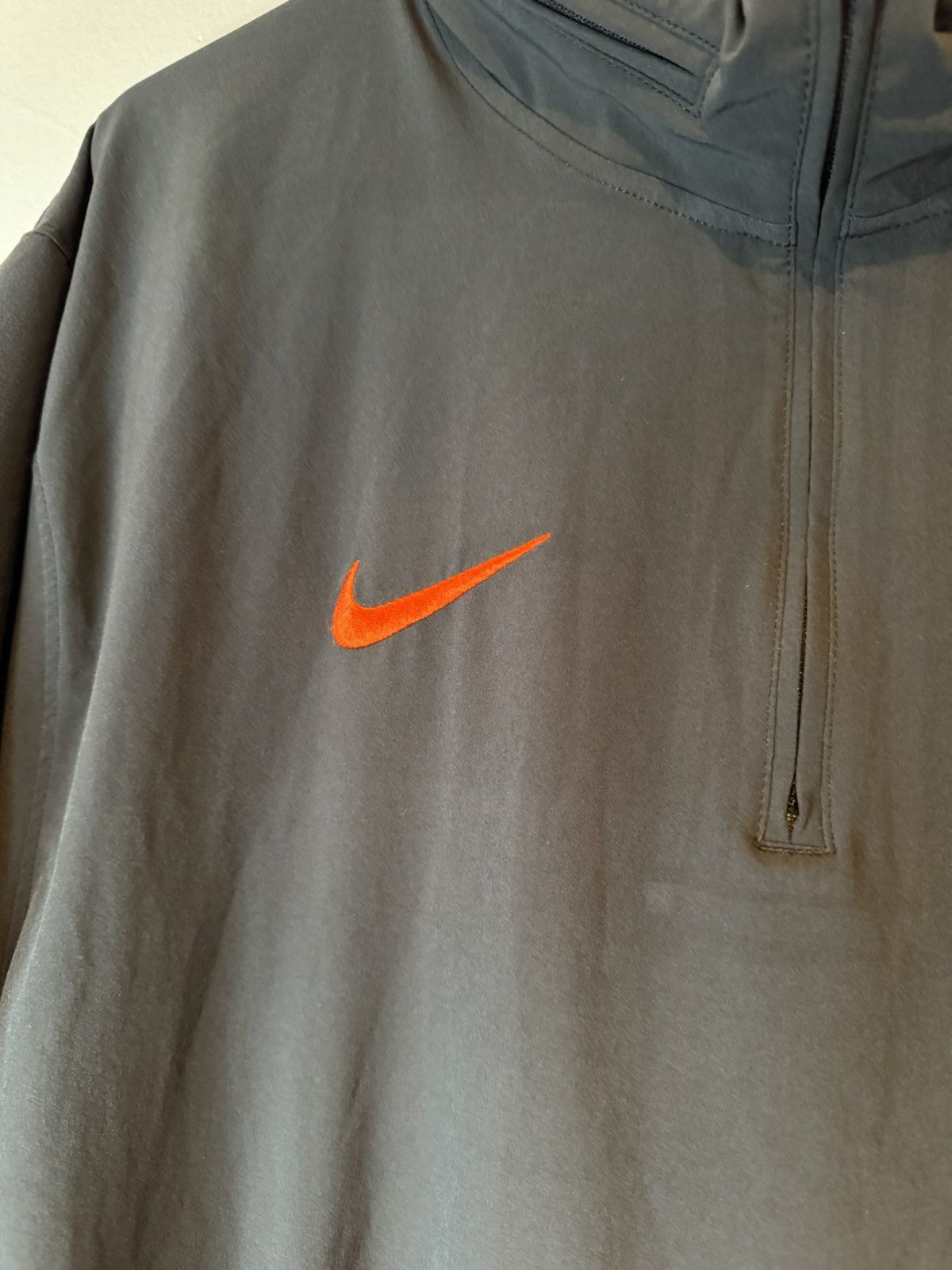 Nike Nike Woven Player Issue HOT Jacket Short-Sleeve Sz L Size US L / EU 52-54 / 3 - 3 Thumbnail