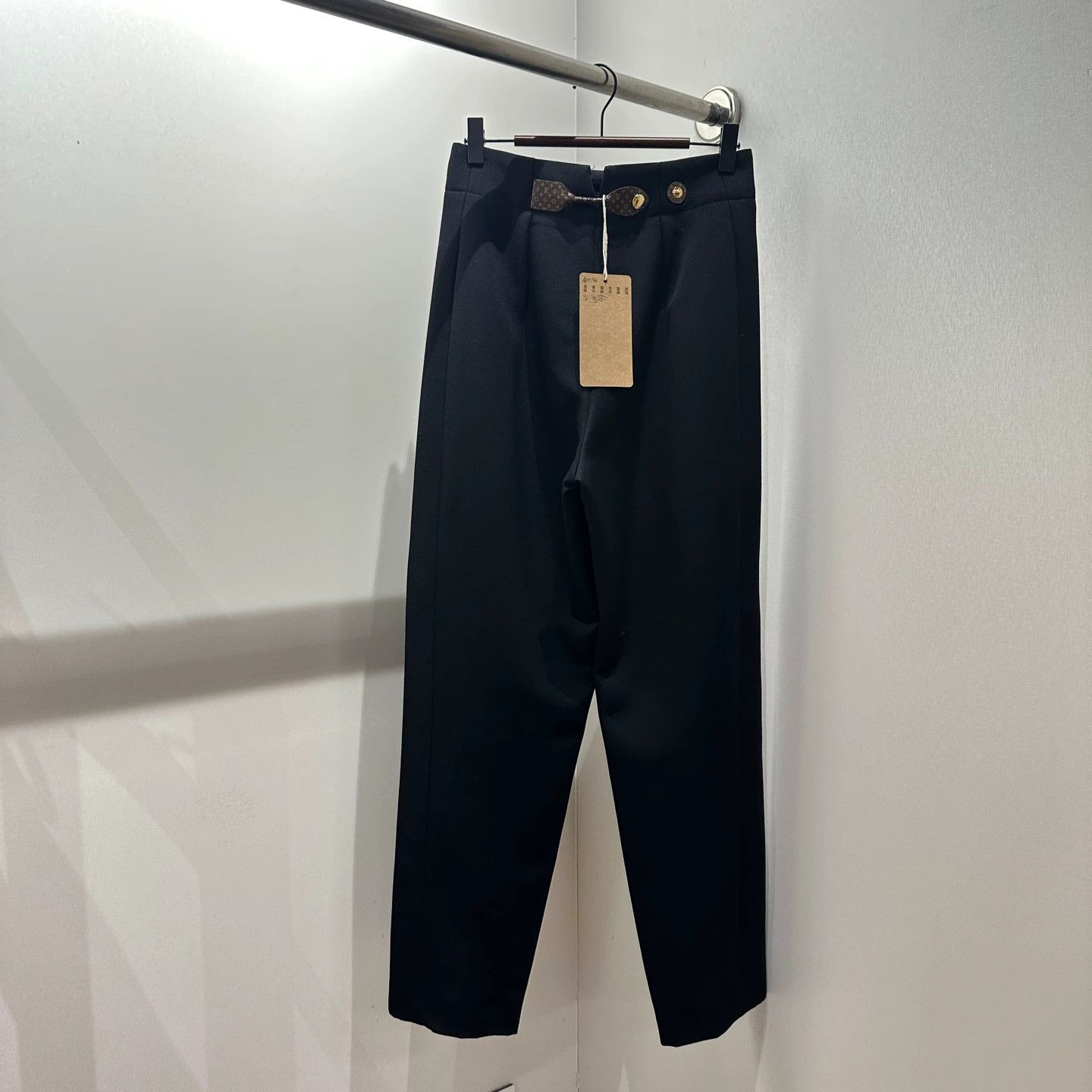 Louis Vuitton Louis Vuitton Monogram Wool Trousers Gold Hardware 34 Size 25" / US 0 / IT 36 - 1 Thumbnail