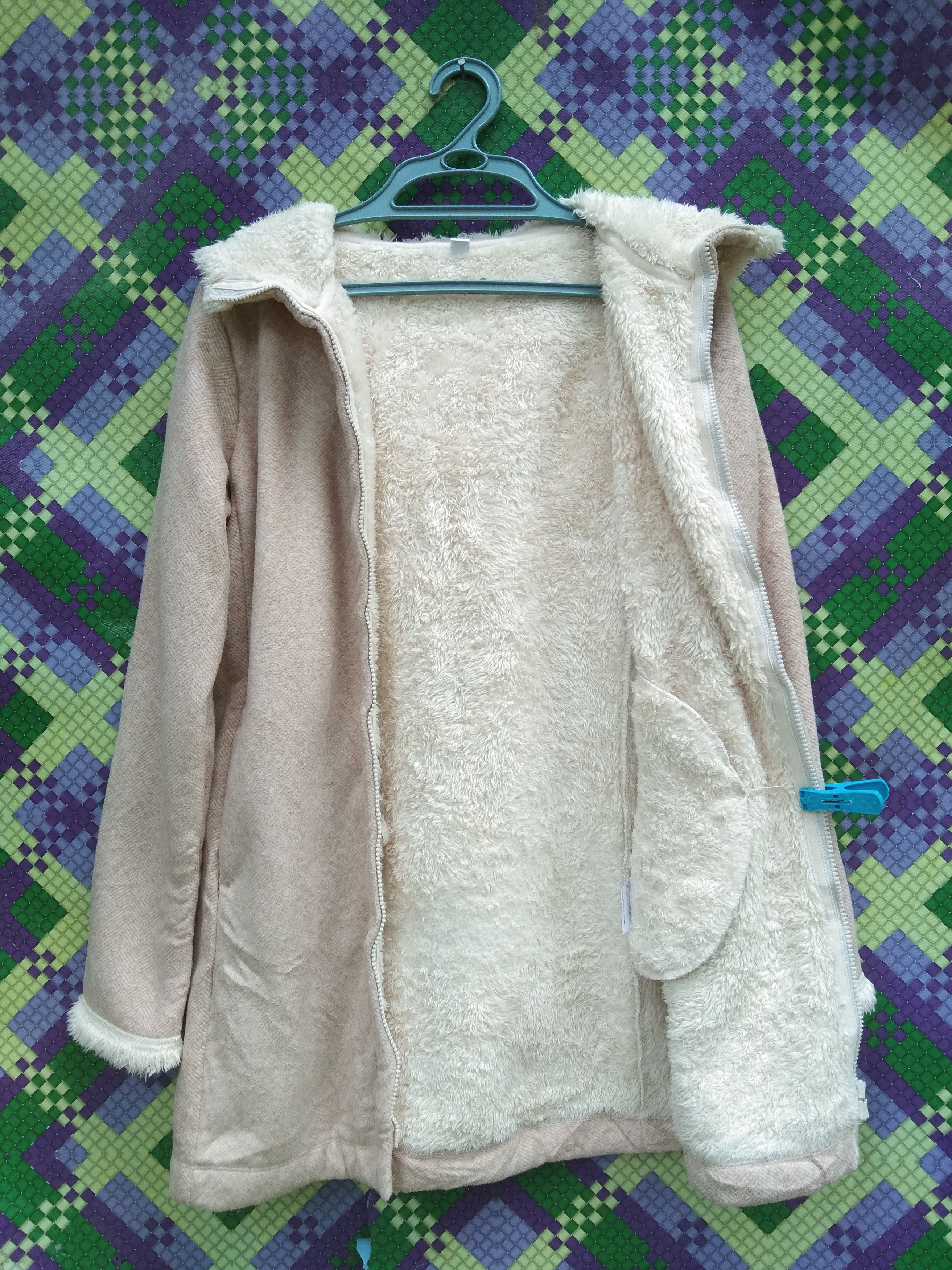 Uniqlo FALL WINTER WOMEN'S SHERLING HOODIE JACKET Size S / US 4 / IT 40 - 4 Thumbnail