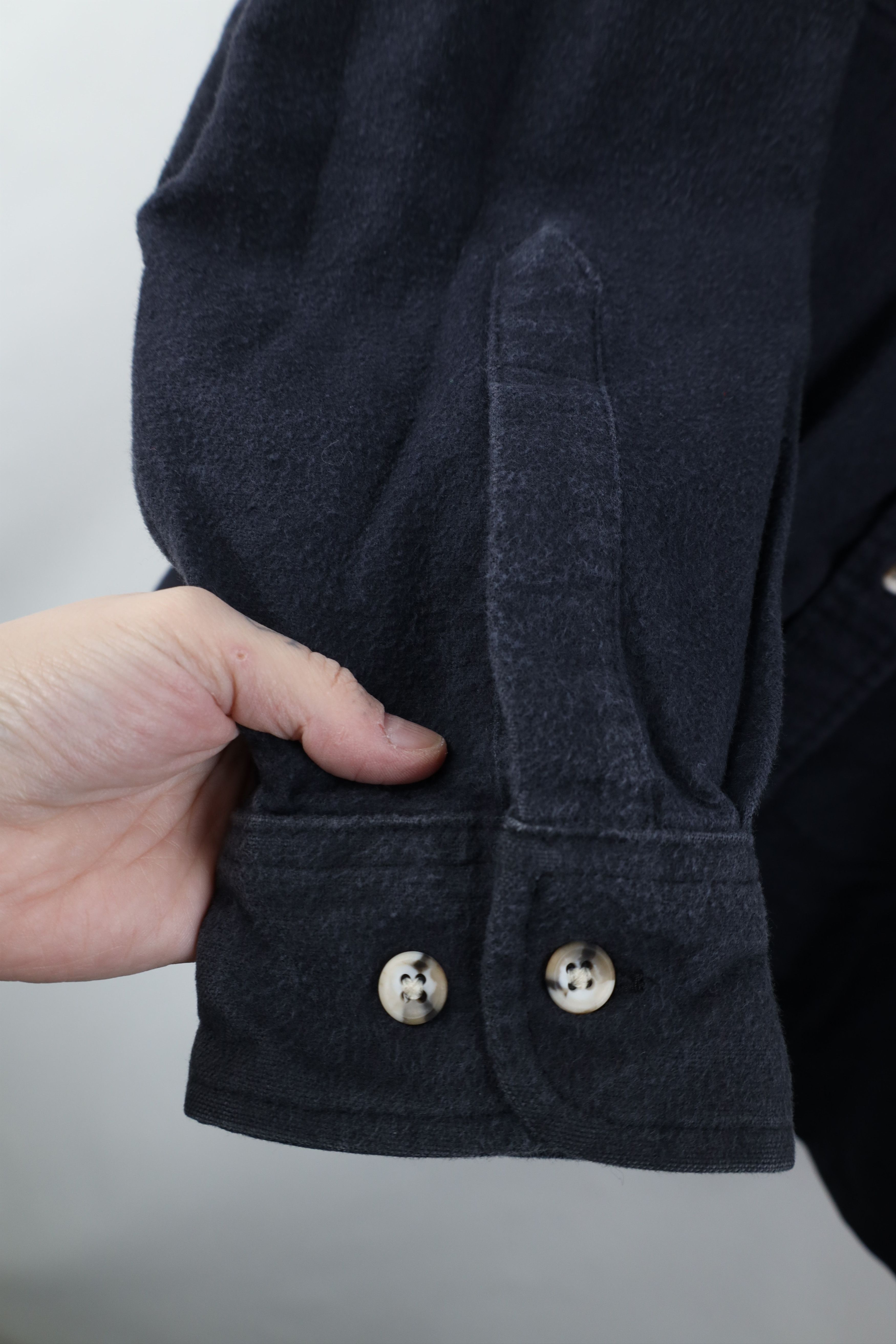 Vintage Vintage 70s Streetwear Collared Button Shirt Dark Gray Size US XL / EU 56 / 4 - 10 Thumbnail