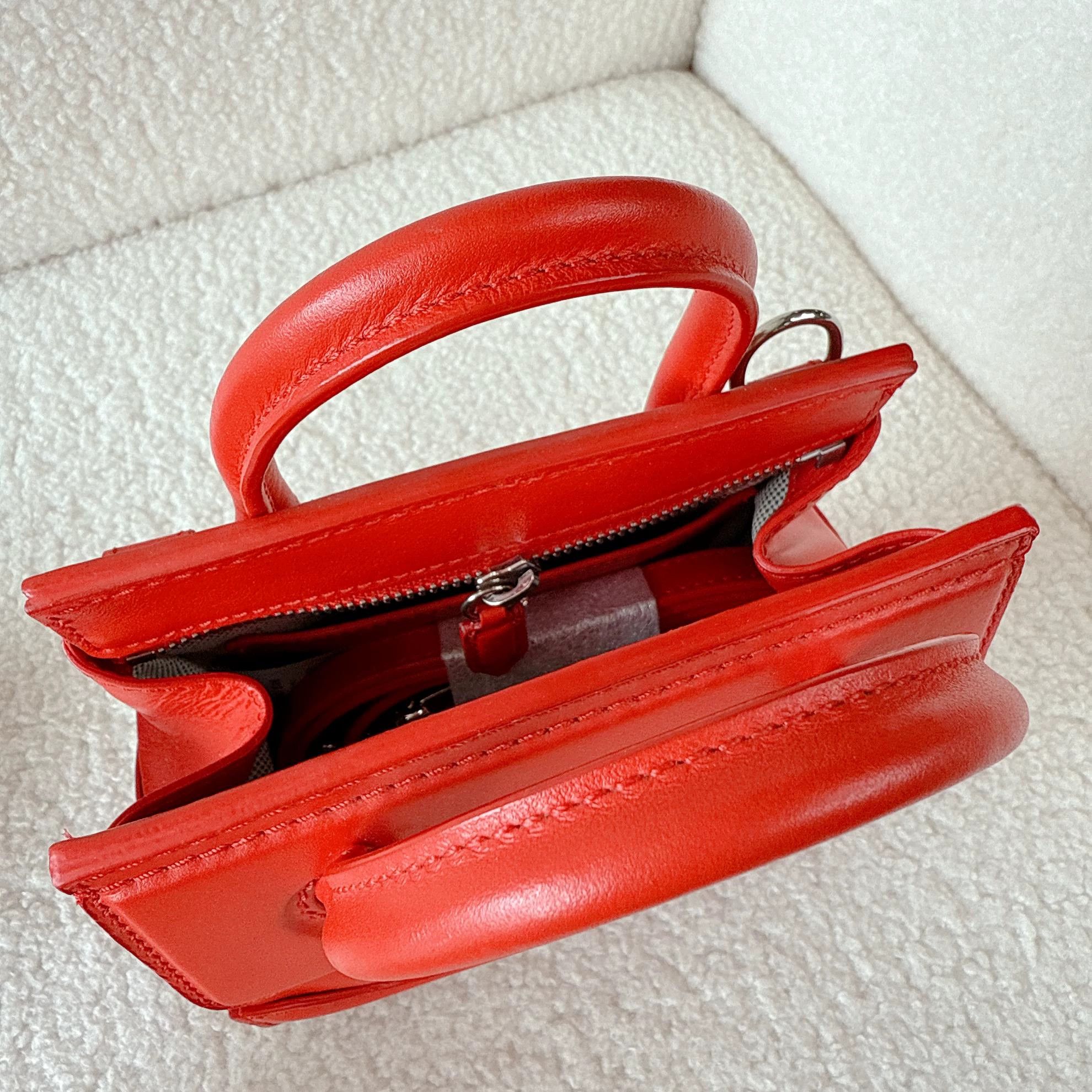 Versace Versace Red Hand/Crossbody Bag Pre-Owned Size ONE SIZE - 7 Thumbnail