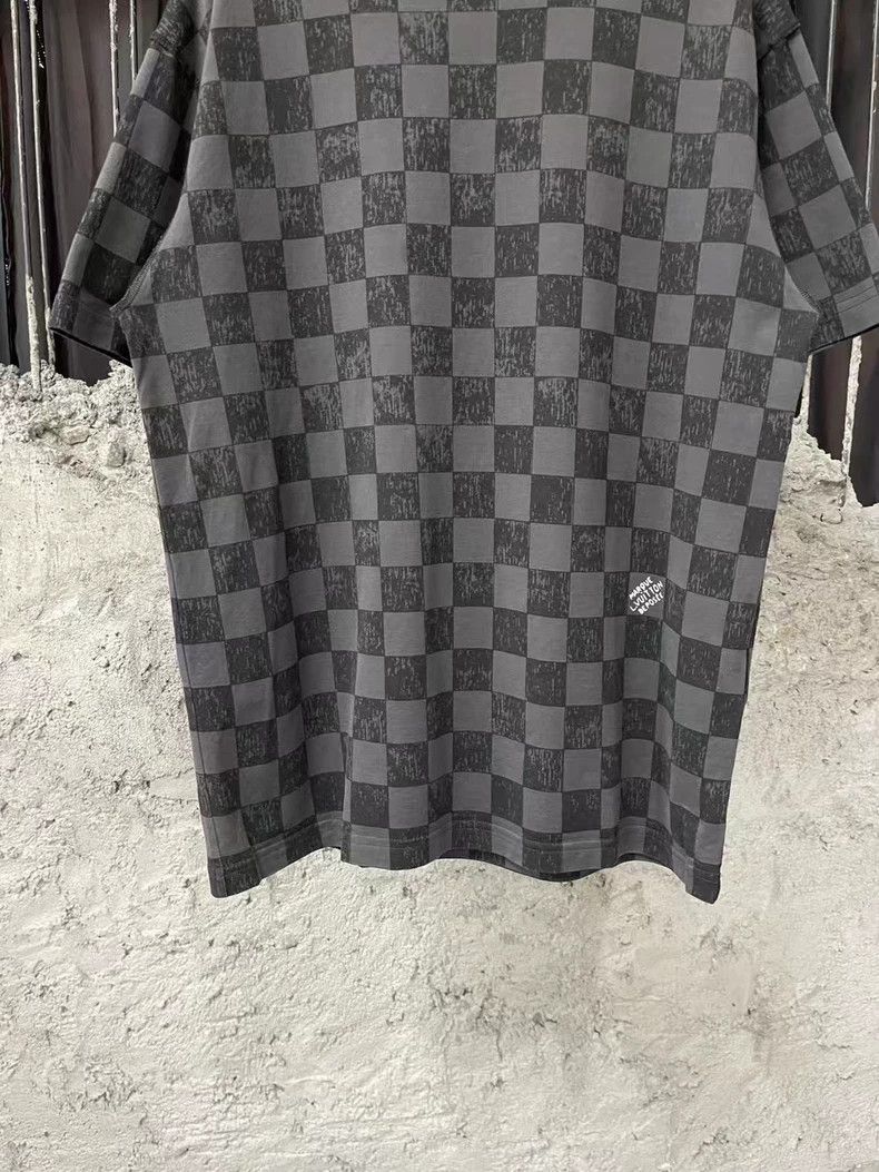 Louis Vuitton Louis Vuitton Black and grey patchwork checkerboard short s Size US M / EU 48-50 / 2 - 4 Thumbnail