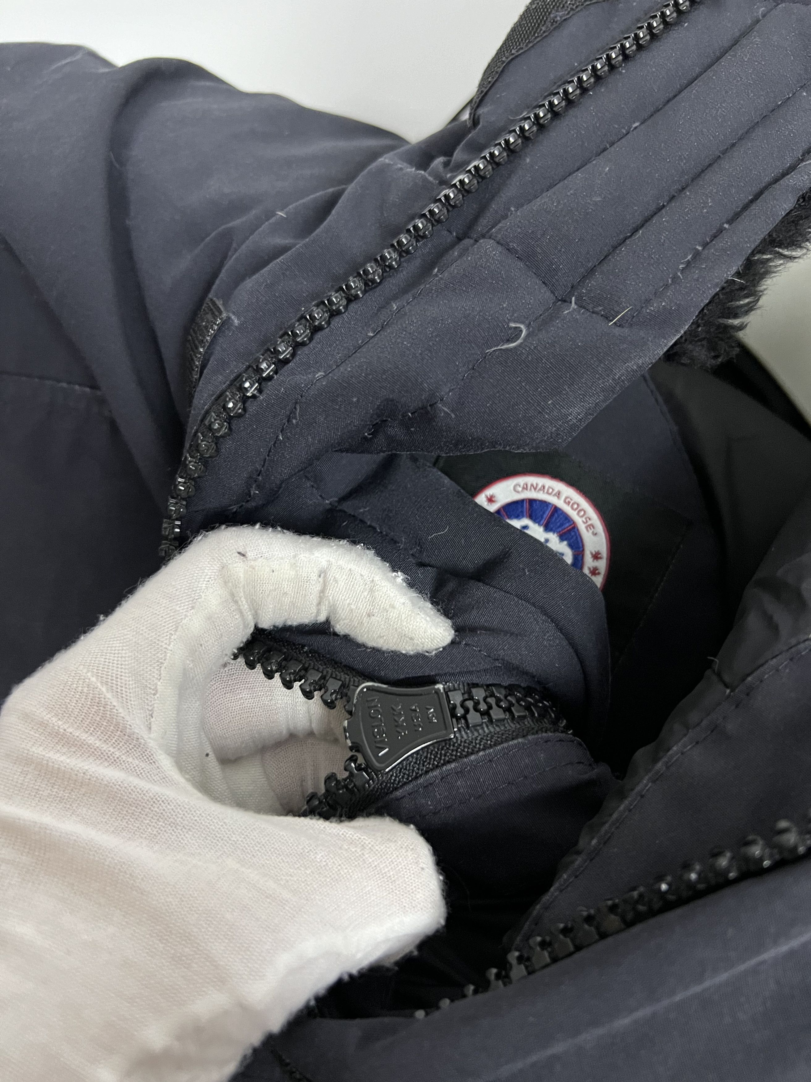 Canada Goose Canada Goose expidition parka size M-L Size US M / EU 48-50 / 2 - 6 Thumbnail