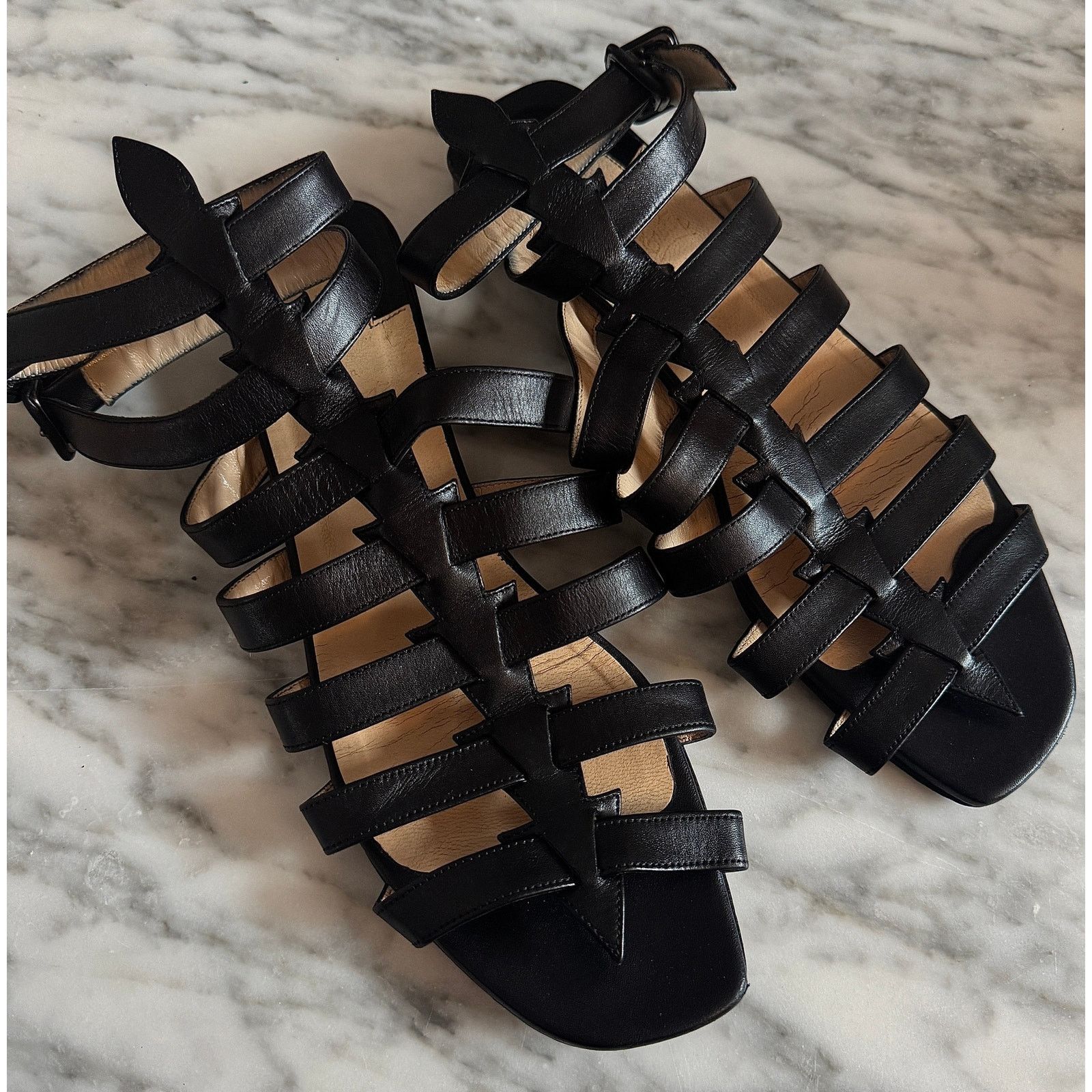 Christian Louboutin Christian Louboutin Size US 7.5 / IT 37.5 - 2 Thumbnail