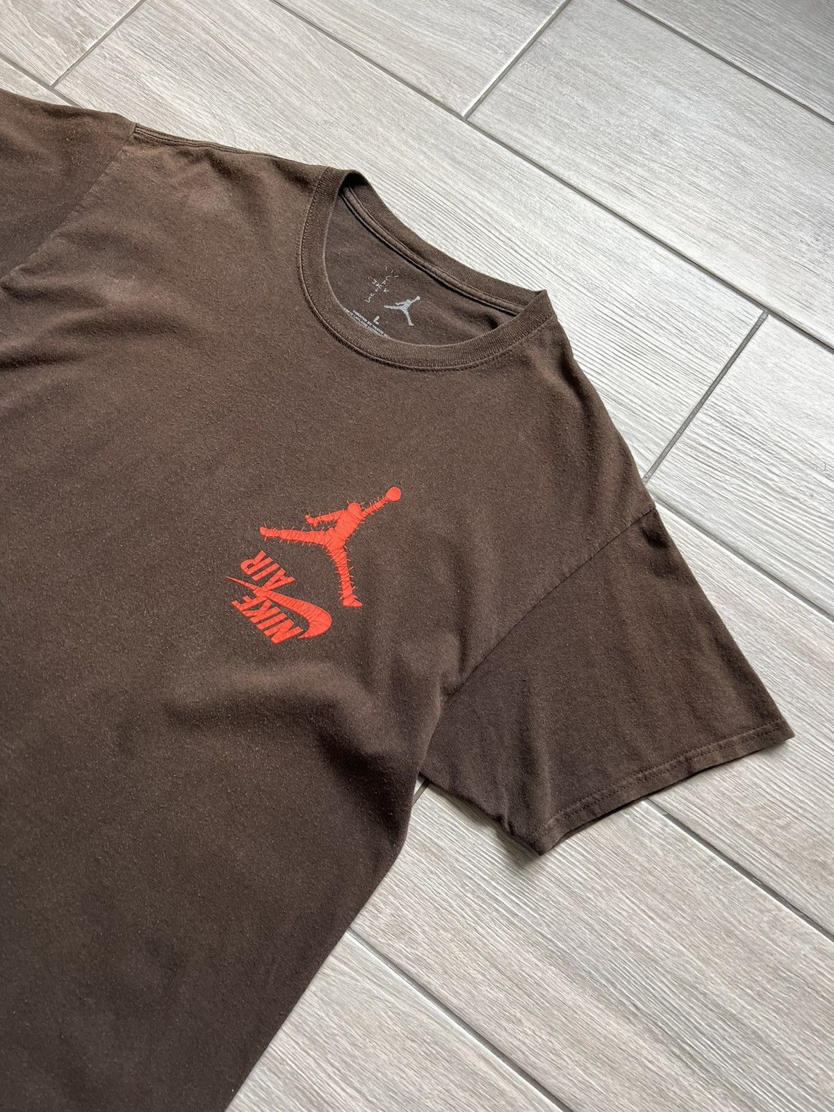 Jordan Brand × Travis Scott Travis Scott Jordan Cactus Jack Highest Tee Brown L Size US L / EU 52-54 / 3 - 4 Thumbnail